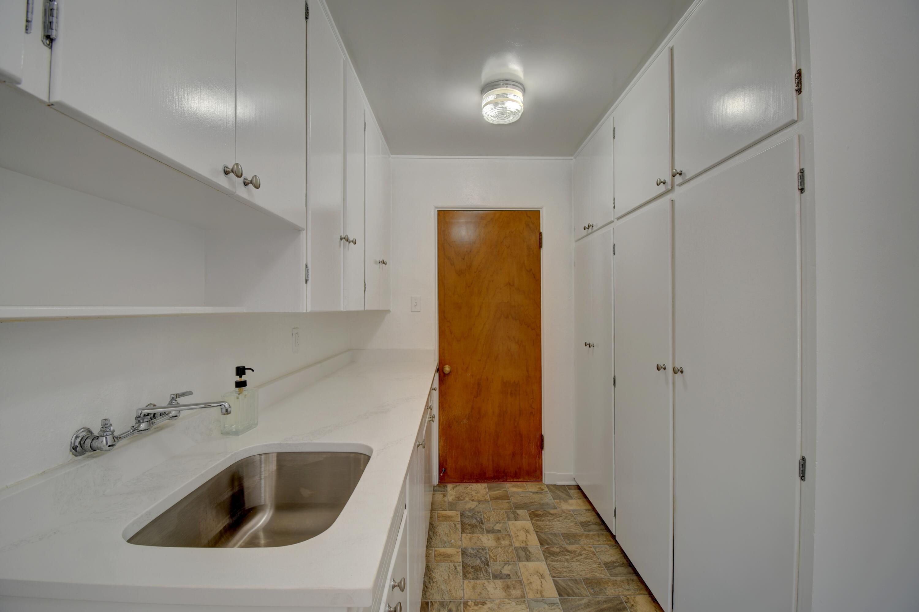 508 Wellesley Drive, Albuquerque, New Mexico image 17