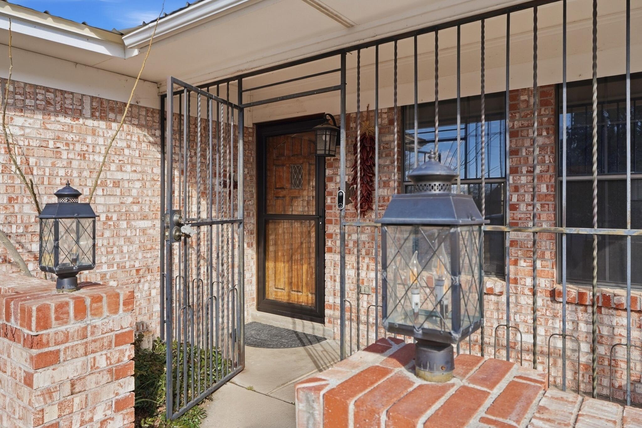 14205 Marquette Drive NE