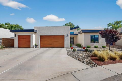 Photo of 3305 MAXUM Lane NW, Albuquerque, NM 87104 (MLS # 1089286)