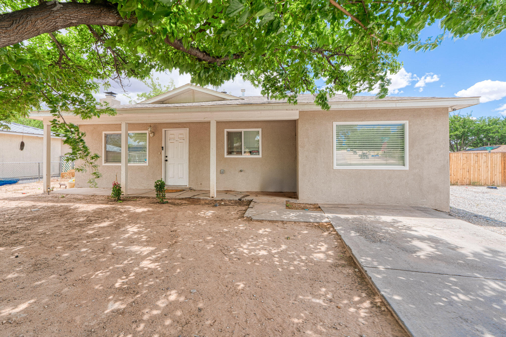 1103 Pine Court, Los Lunas, New Mexico image 1