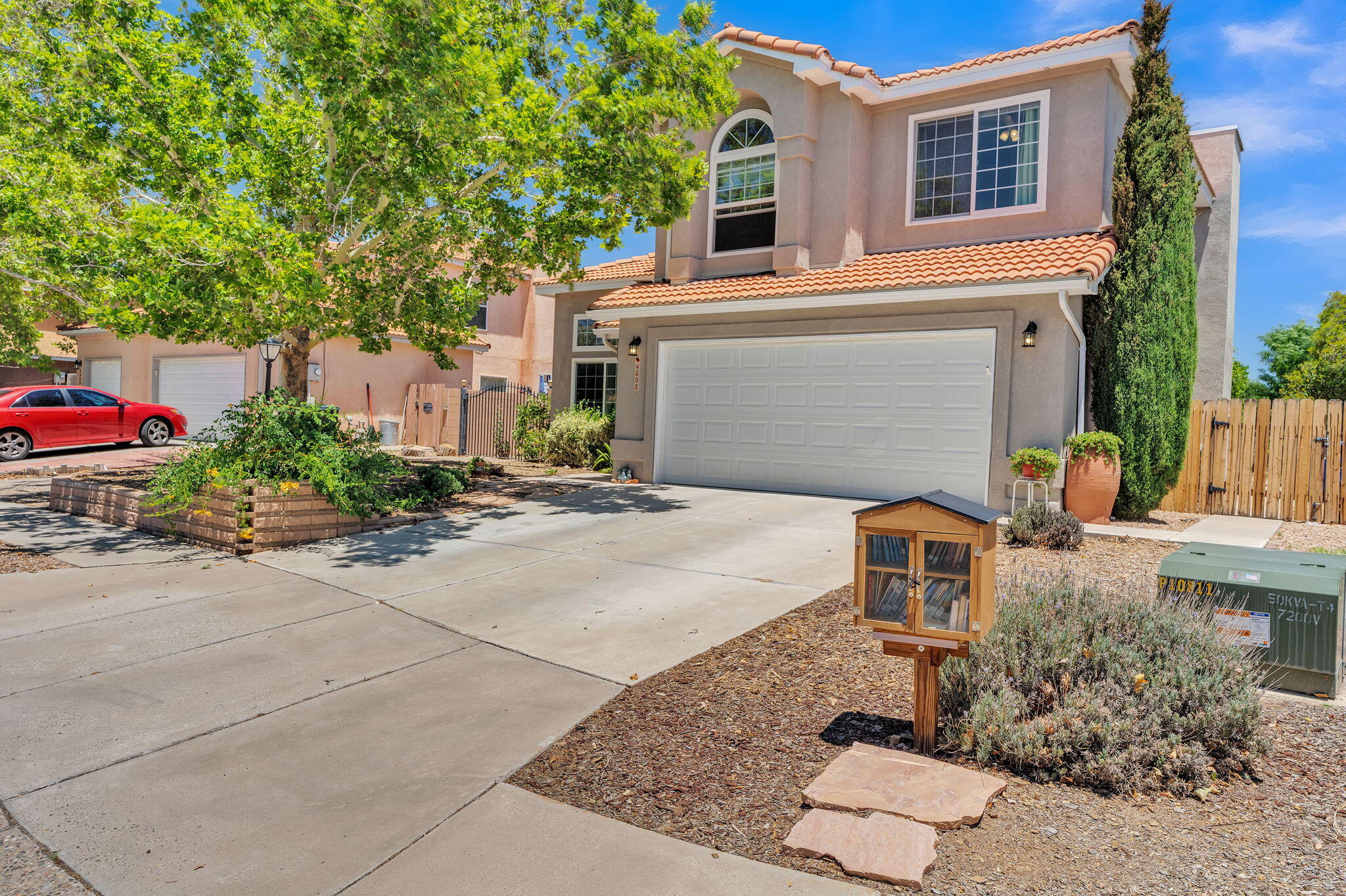 4605 Mesa Encantada Court NW