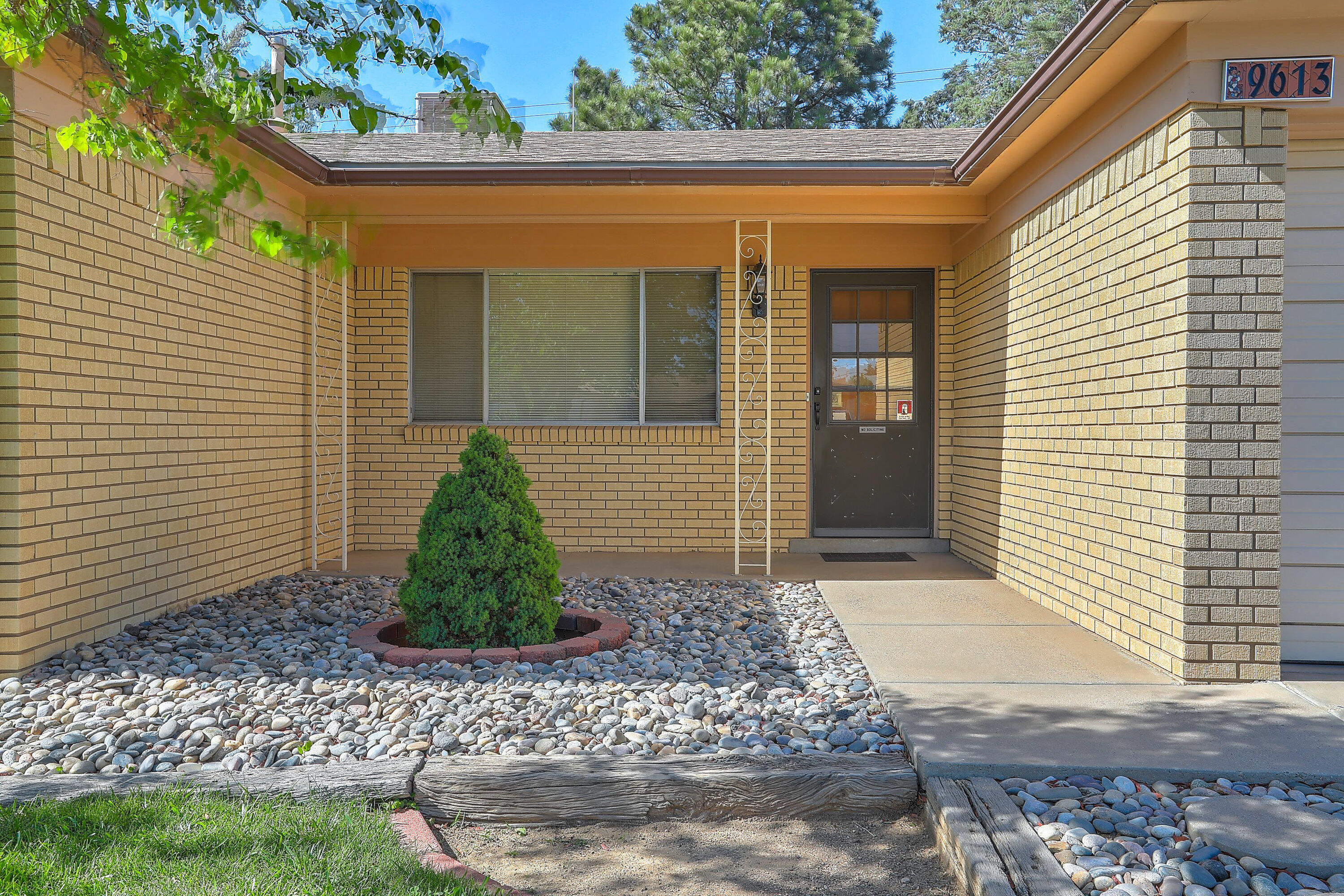 9613 Gutierrez Road, Albuquerque, New Mexico image 2