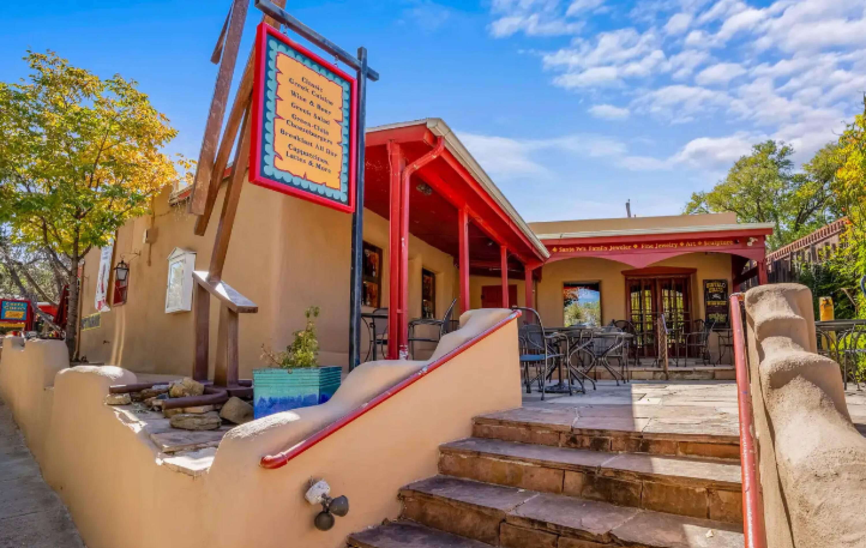 233 CANYON Road
