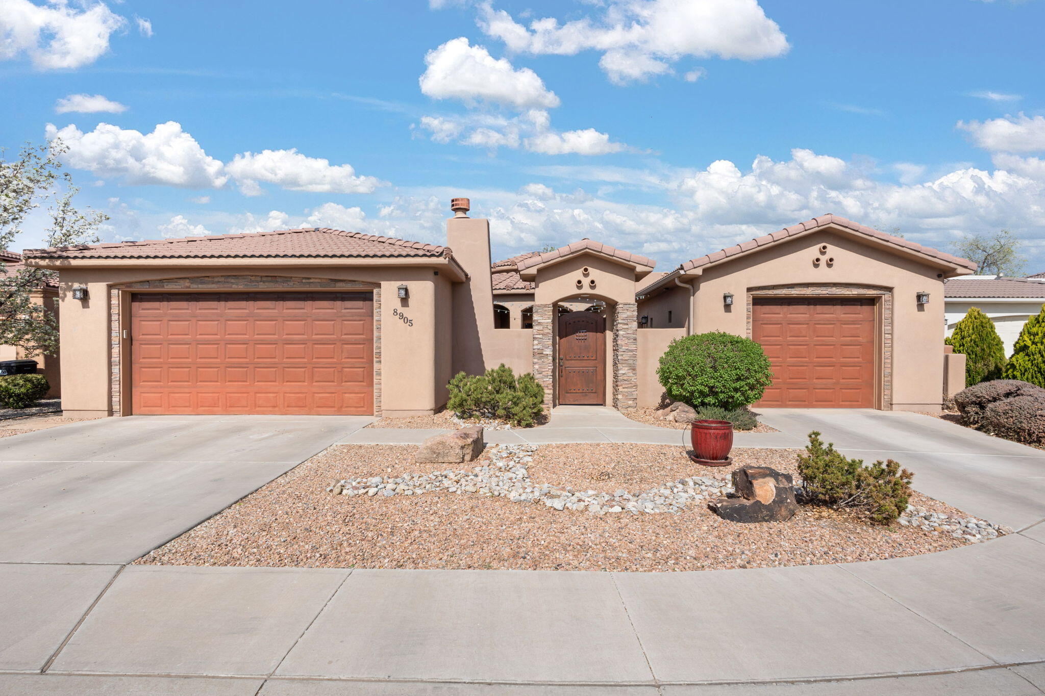 8905 Cielito Lindo Court, Albuquerque, New Mexico image 1