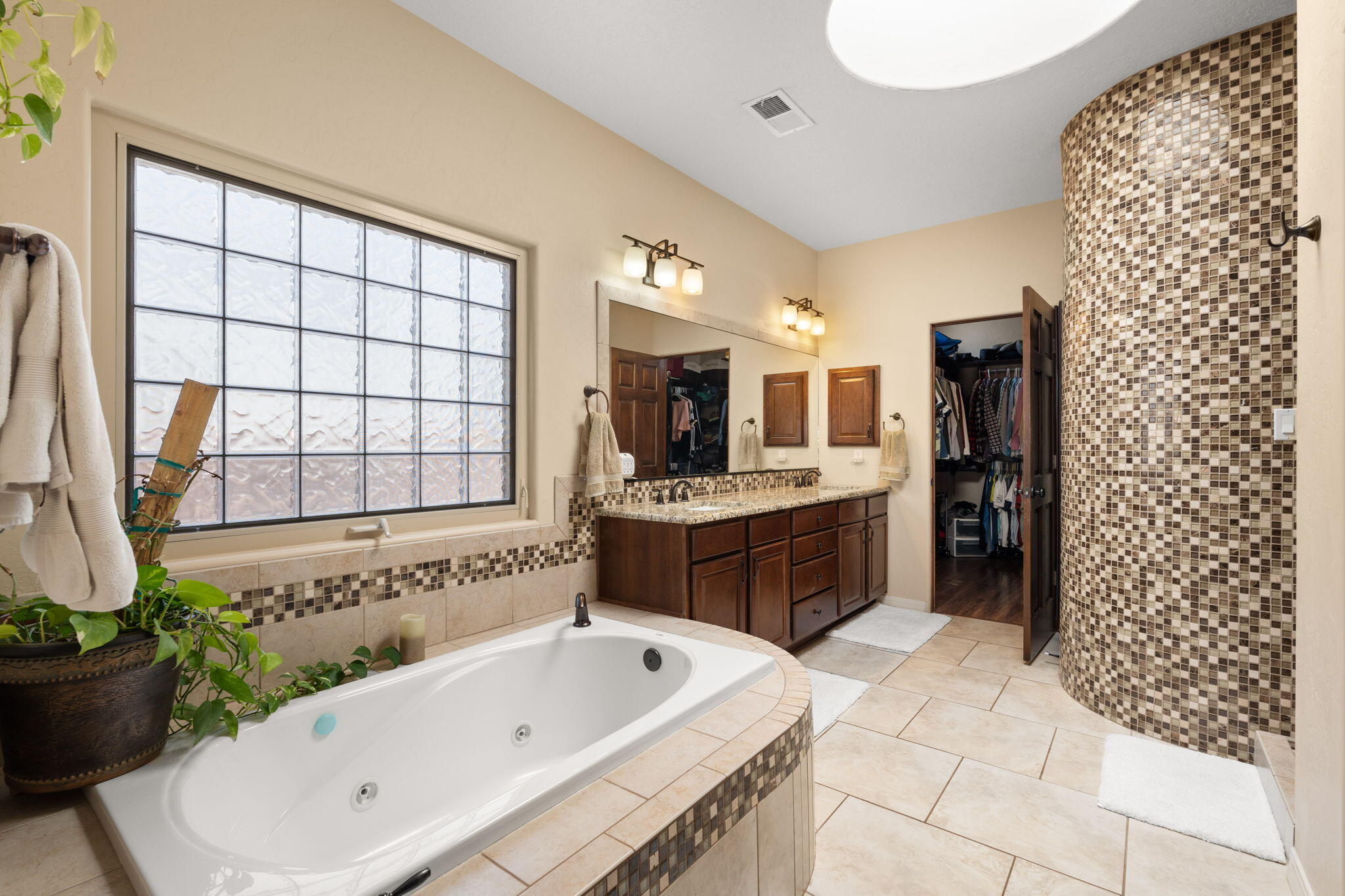 8905 Cielito Lindo Court, Albuquerque, New Mexico image 32