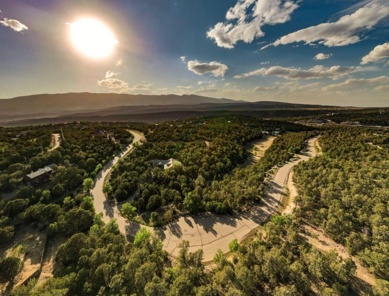 15 Tablazon Valley Drive, Tijeras, New Mexico image 1