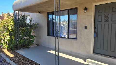 Photo of 3506 Northfield Court NW, Albuquerque, NM 87107 (MLS # 1095589)