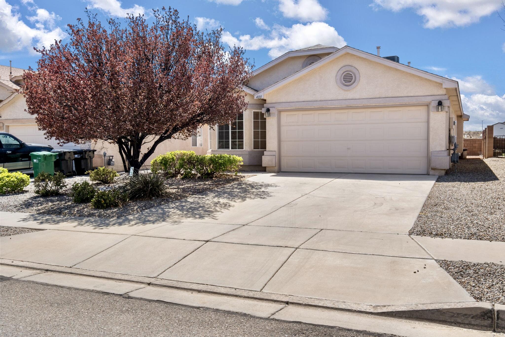408 Peaceful Meadows Drive, Rio Rancho, New Mexico image 2