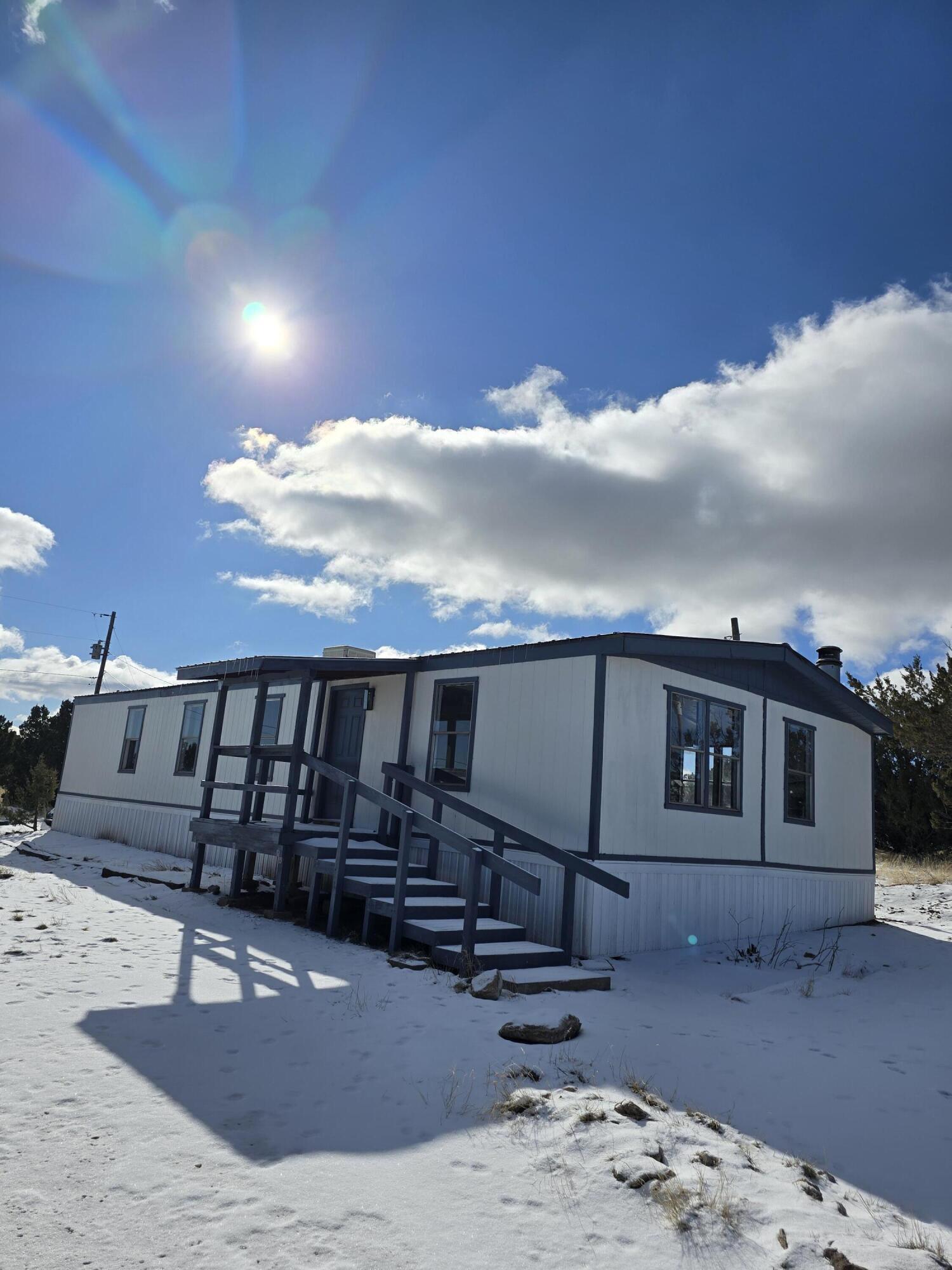 210 Skyline Drive, Edgewood, New Mexico image 1