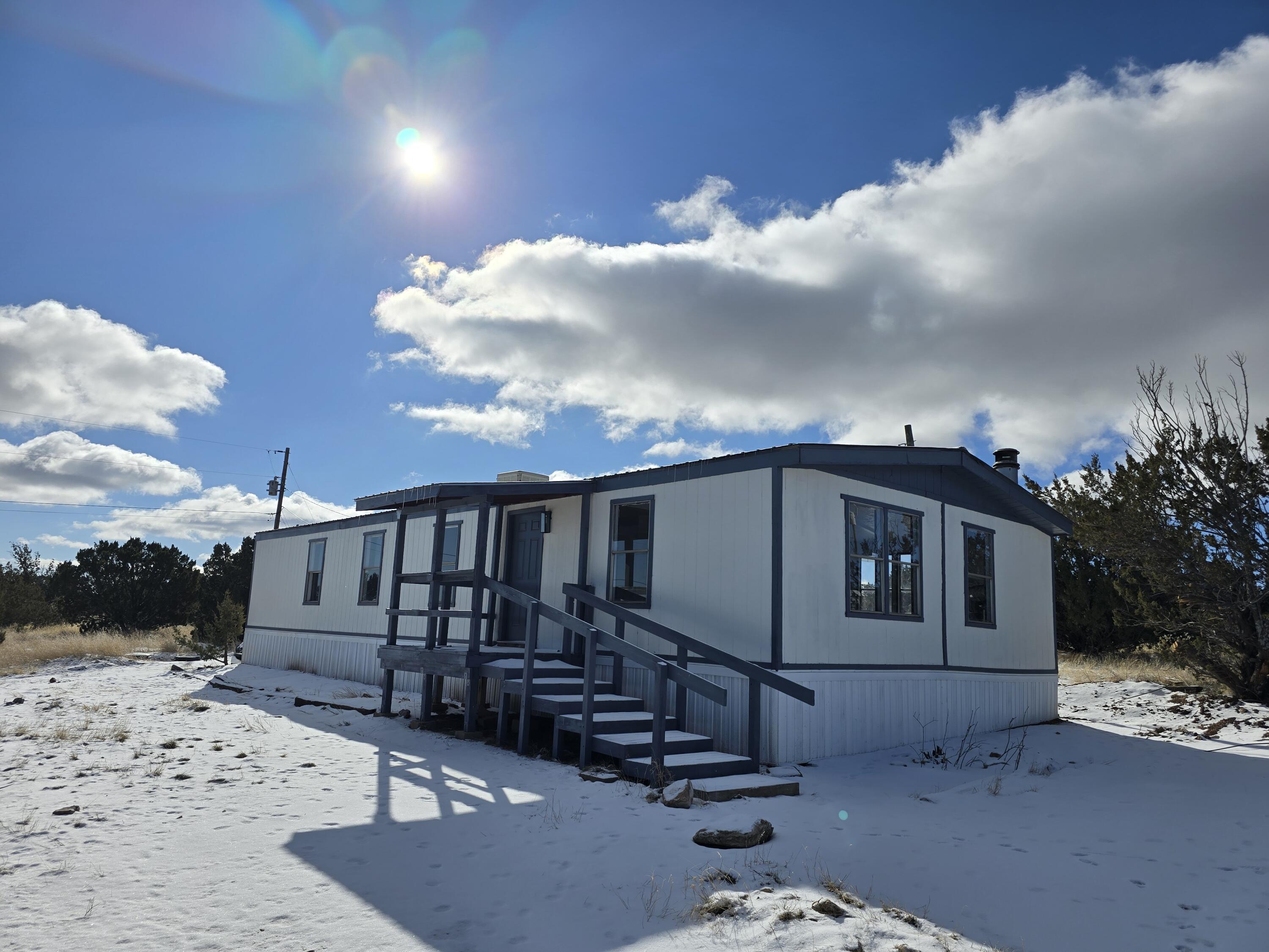 210 Skyline Drive, Edgewood, New Mexico image 2