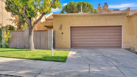 Photo of 7232 Bobwhite Lane NE, Albuquerque, NM 87109 (MLS # 1096193)