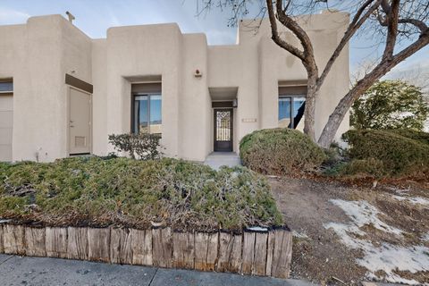 Photo of 6448 Monte Serrano NE, Albuquerque, NM 87111 (MLS # 1097054)