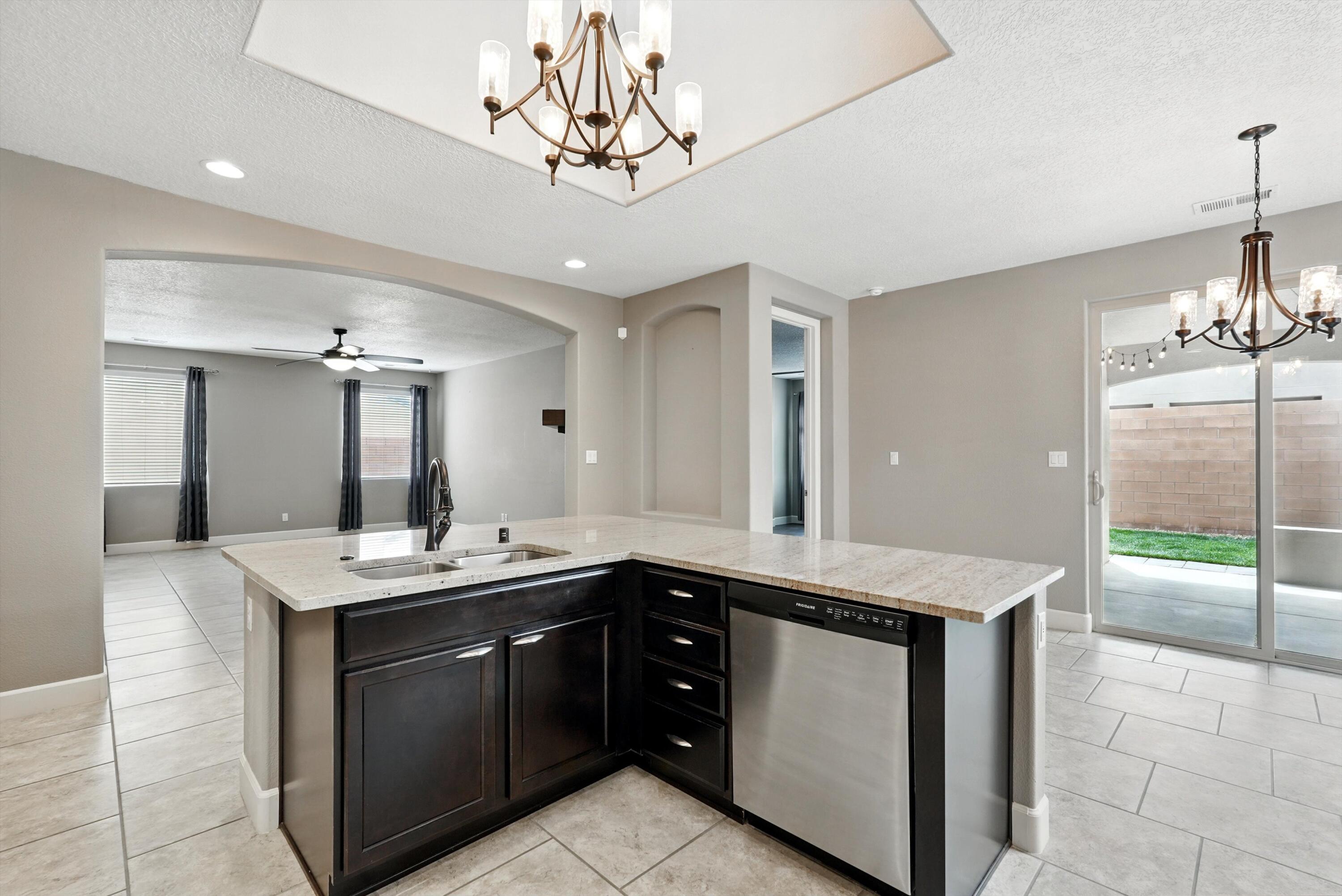 7320 Sandmark Road, Albuquerque, New Mexico image 13