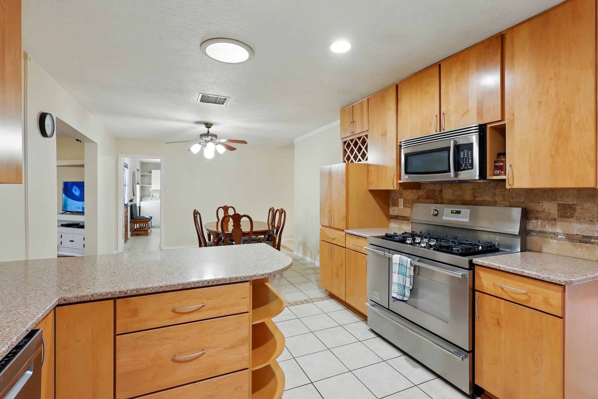 6 Avenida Alegre, Los Lunas, New Mexico image 12
