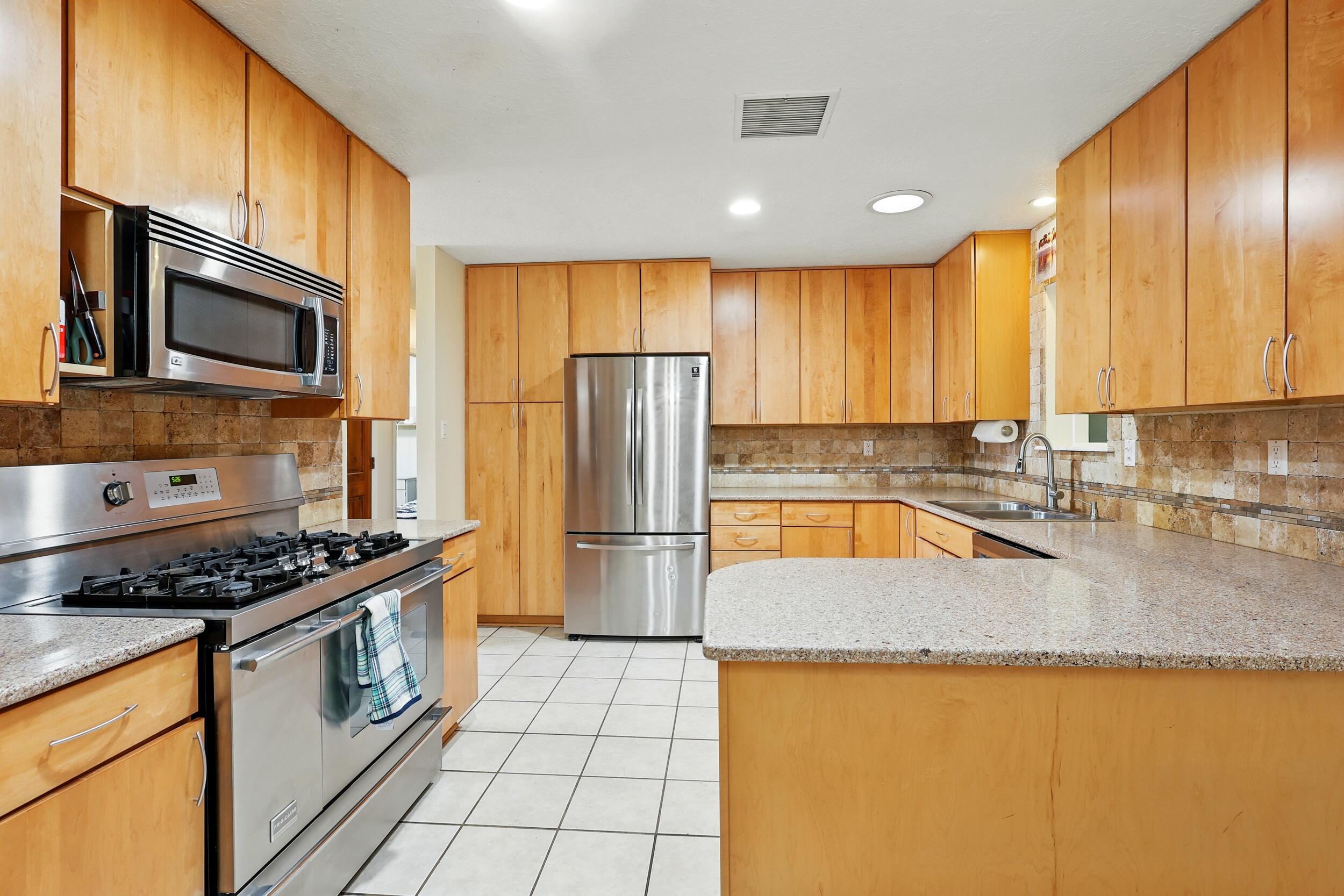 6 Avenida Alegre, Los Lunas, New Mexico image 9