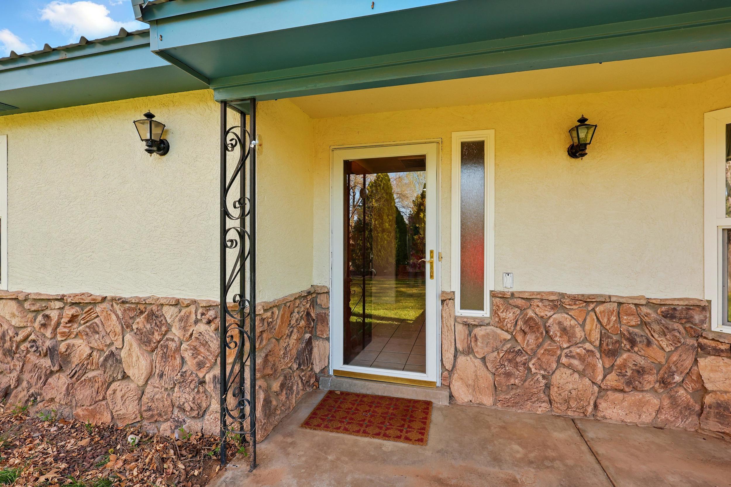 6 Avenida Alegre, Los Lunas, New Mexico image 4