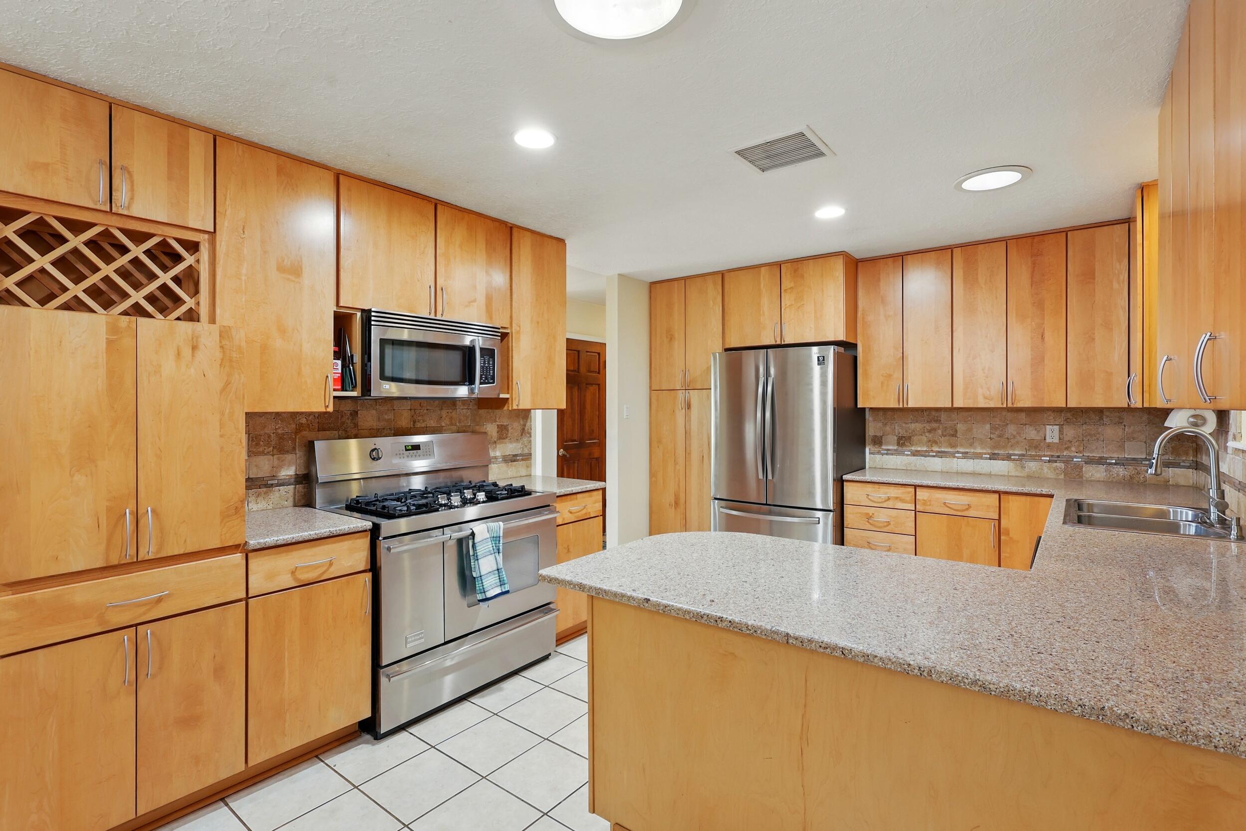 6 Avenida Alegre, Los Lunas, New Mexico image 10