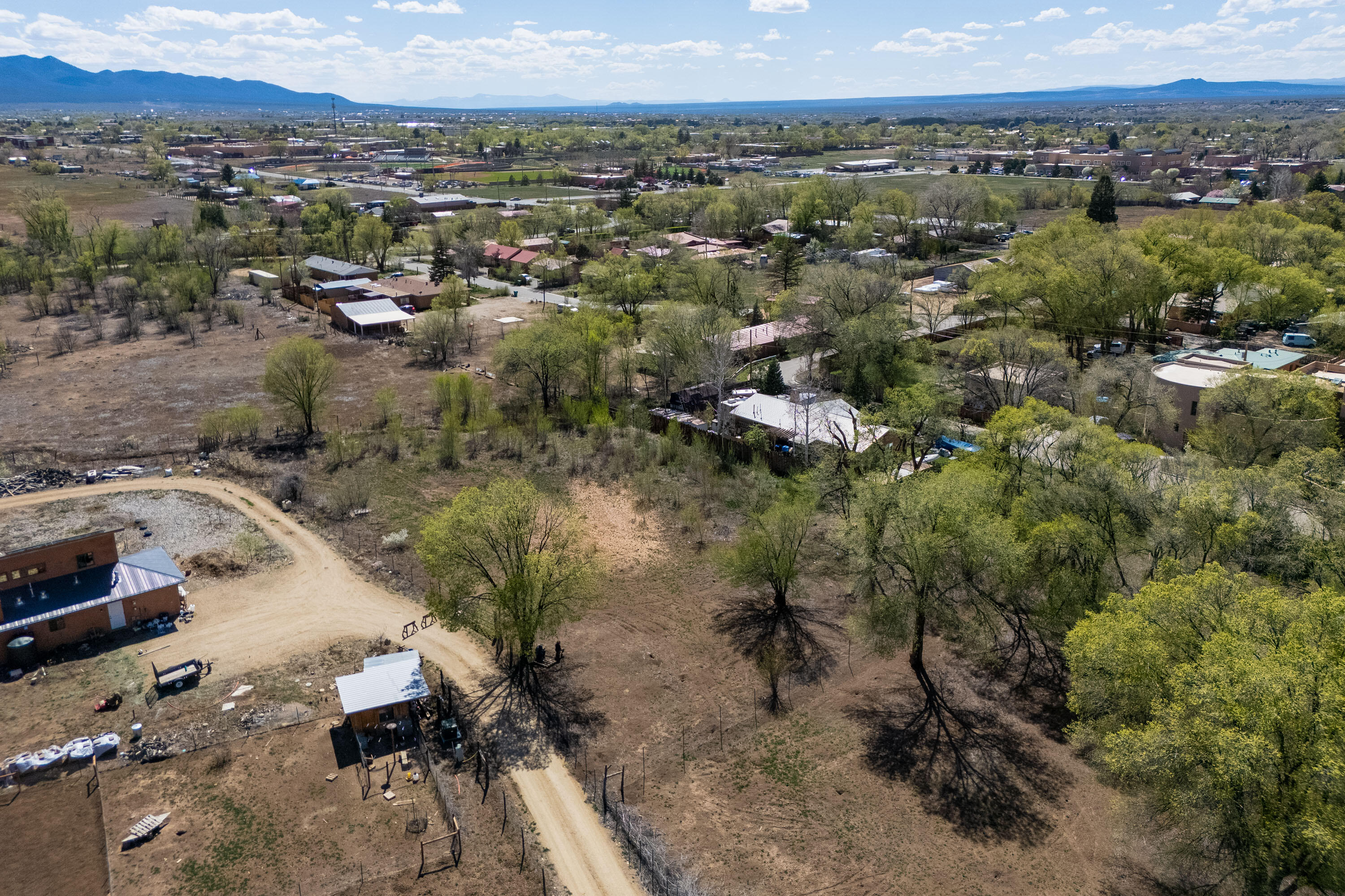 426 Gomez Ranch Road, Taos, New Mexico image 6