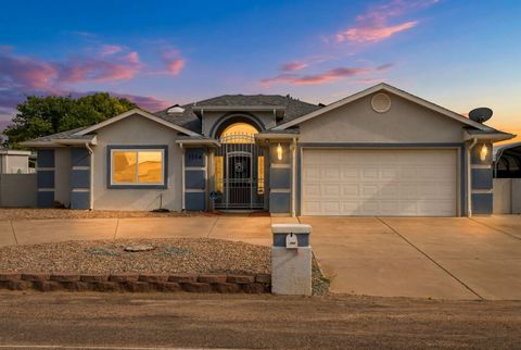 Homes For Sale - 1704 Golf Course Road<br/> Rio Communities, NM 87002