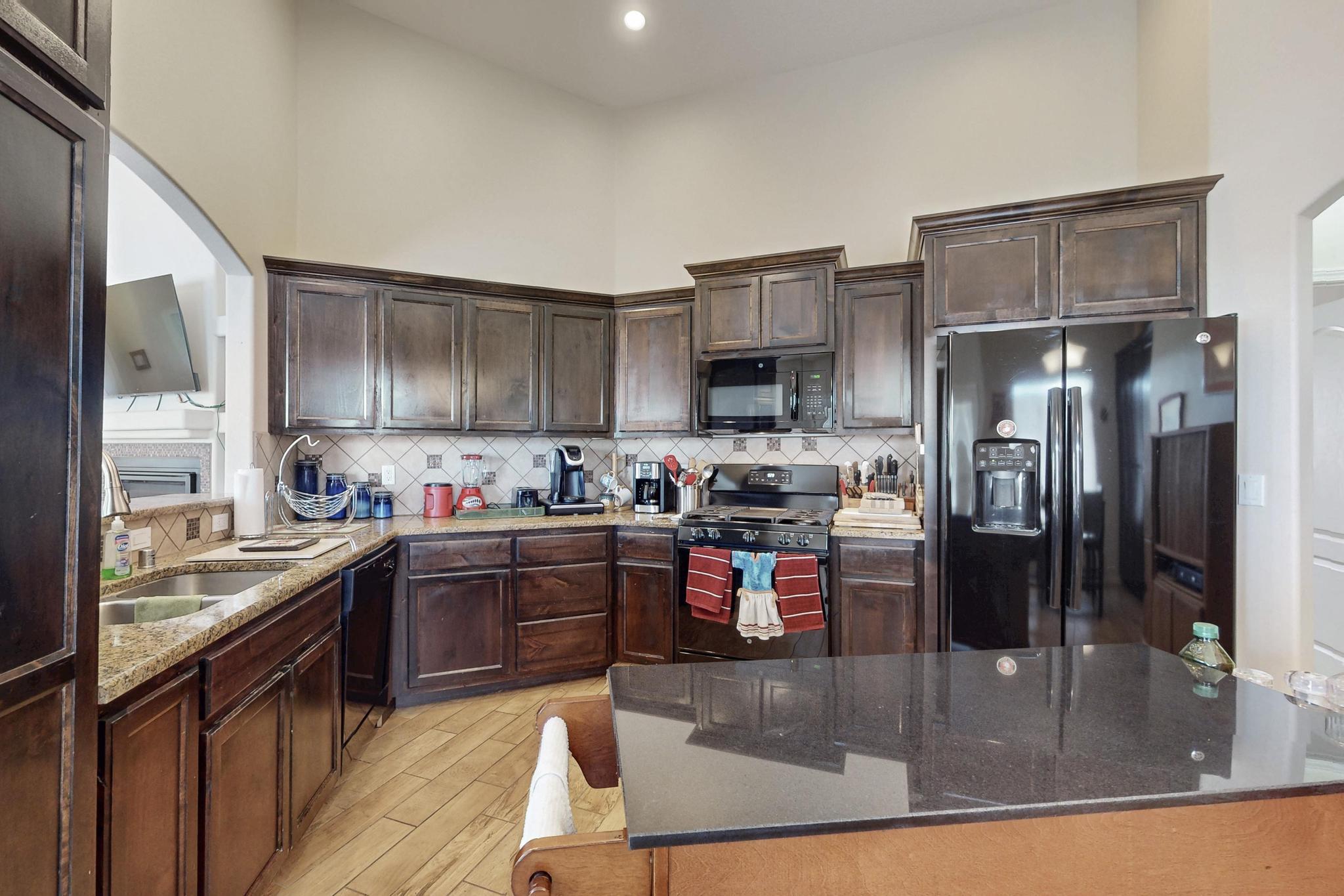 328 Sunrise Bluffs Drive, Belen, New Mexico image 14