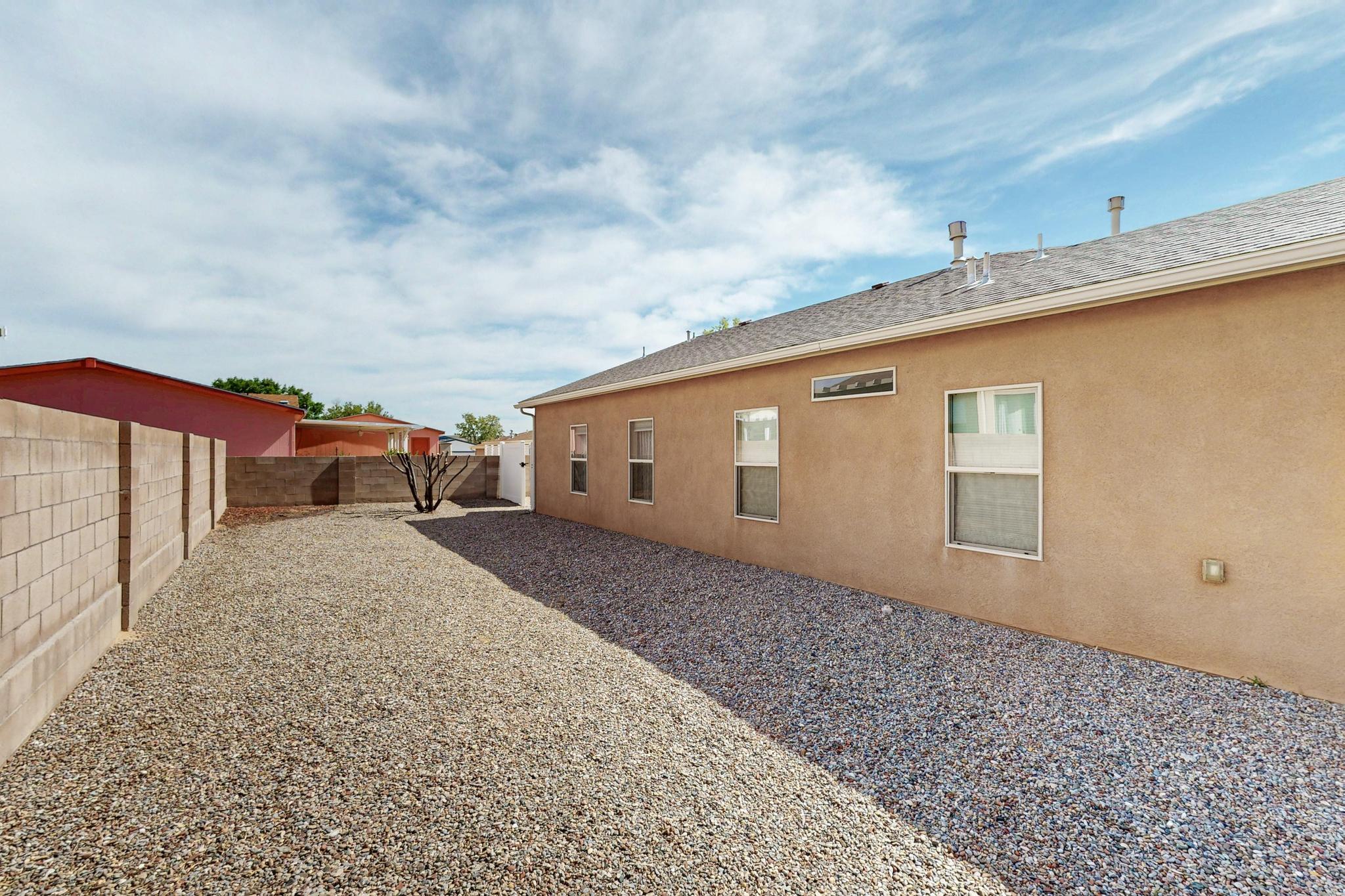 328 Sunrise Bluffs Drive, Belen, New Mexico image 47