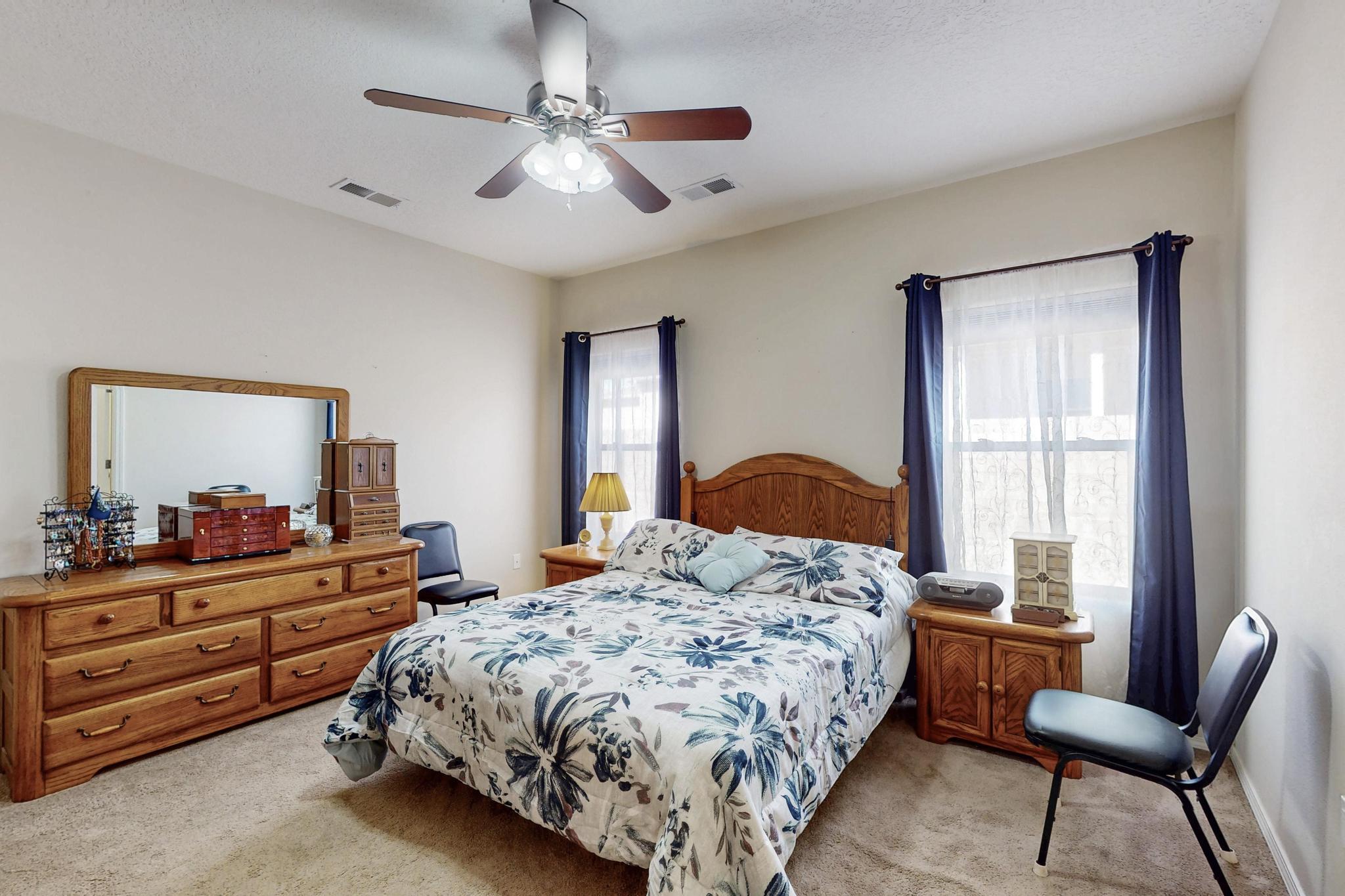 328 Sunrise Bluffs Drive, Belen, New Mexico image 19