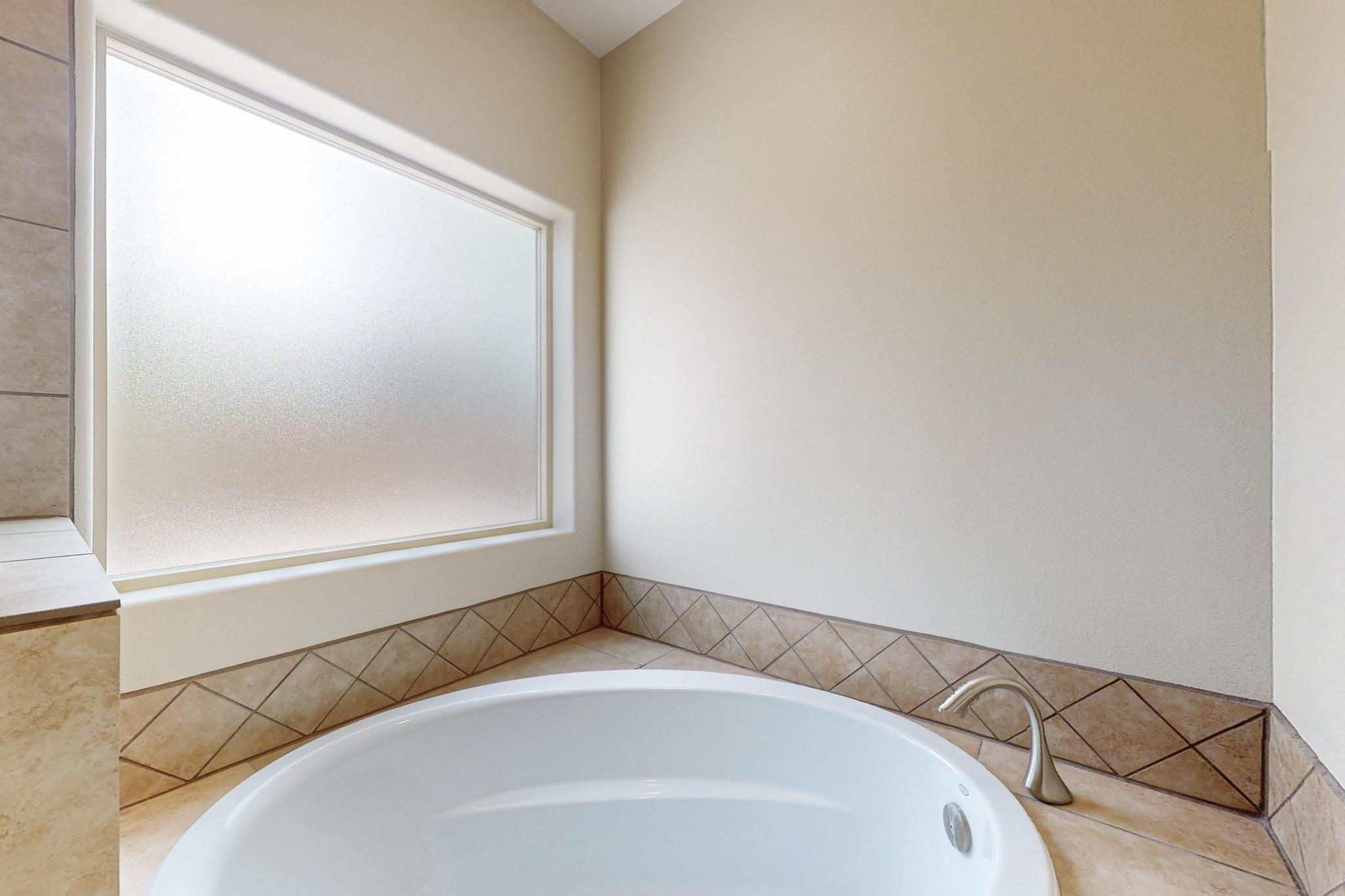 328 Sunrise Bluffs Drive, Belen, New Mexico image 25