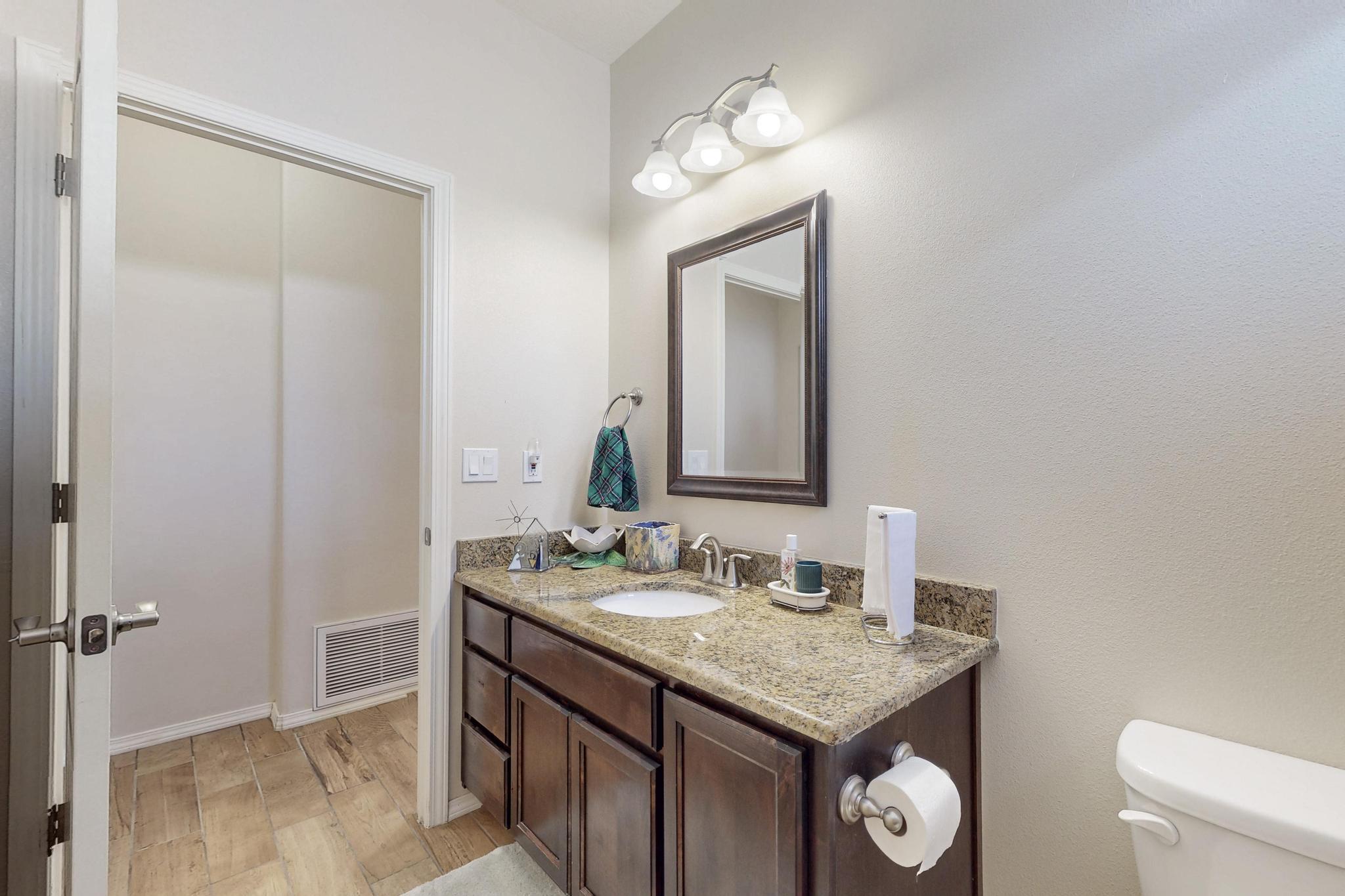 328 Sunrise Bluffs Drive, Belen, New Mexico image 30