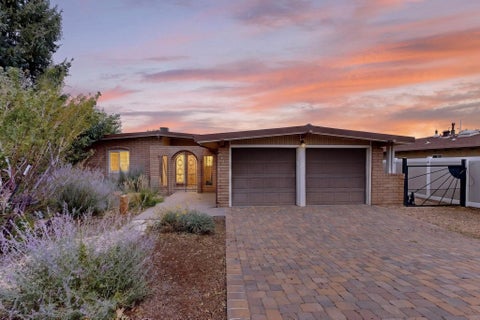 Photo of 109 Aragon Avenue, White Rock, NM 87547 (MLS # 1108659)