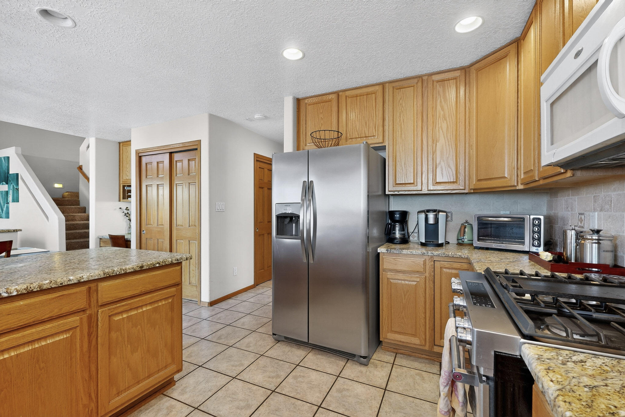 8705 TIERRA ALEGRE Drive NE