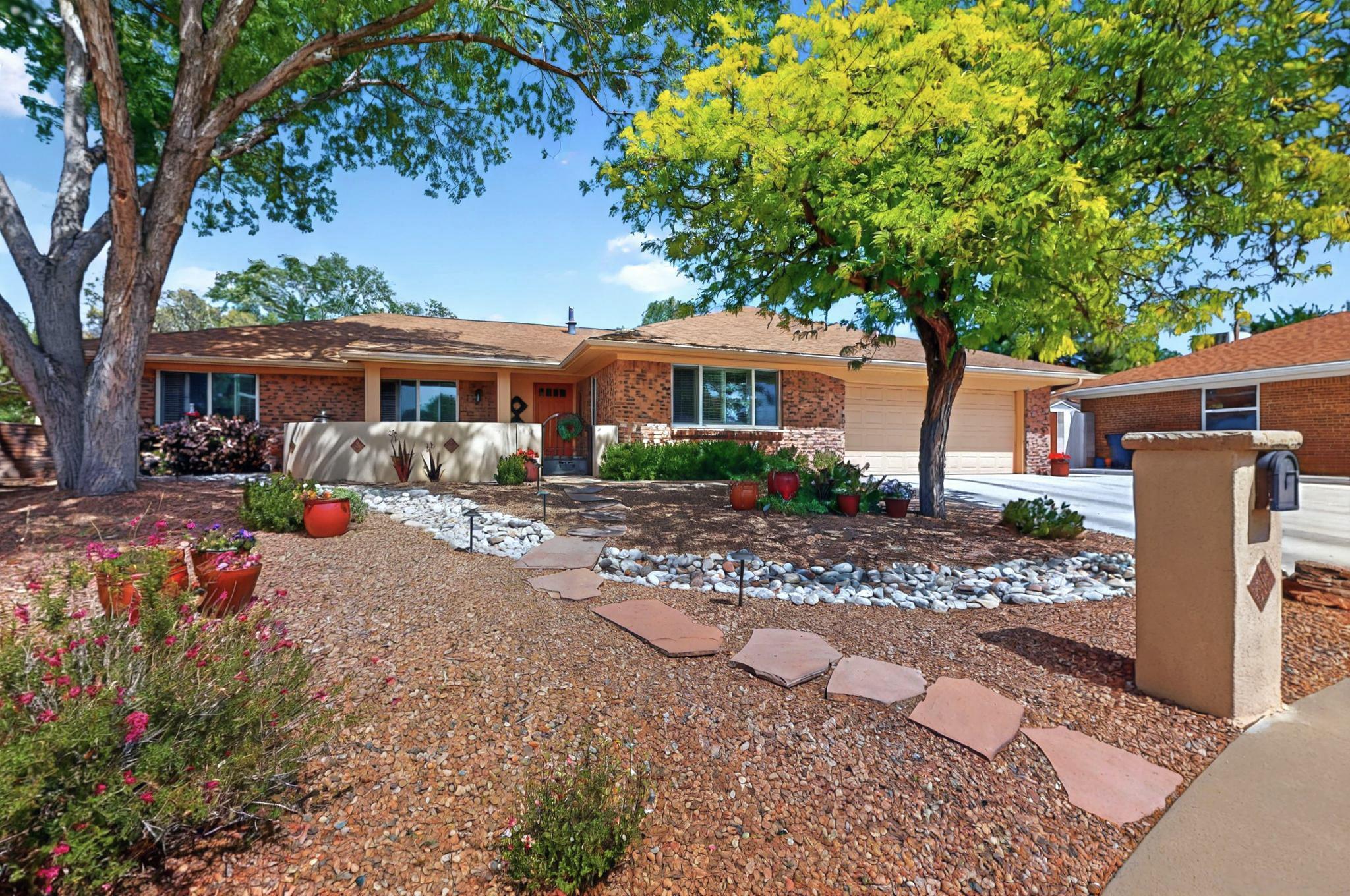 7625 Arroyo Del Oso Avenue, Albuquerque, New Mexico image 2
