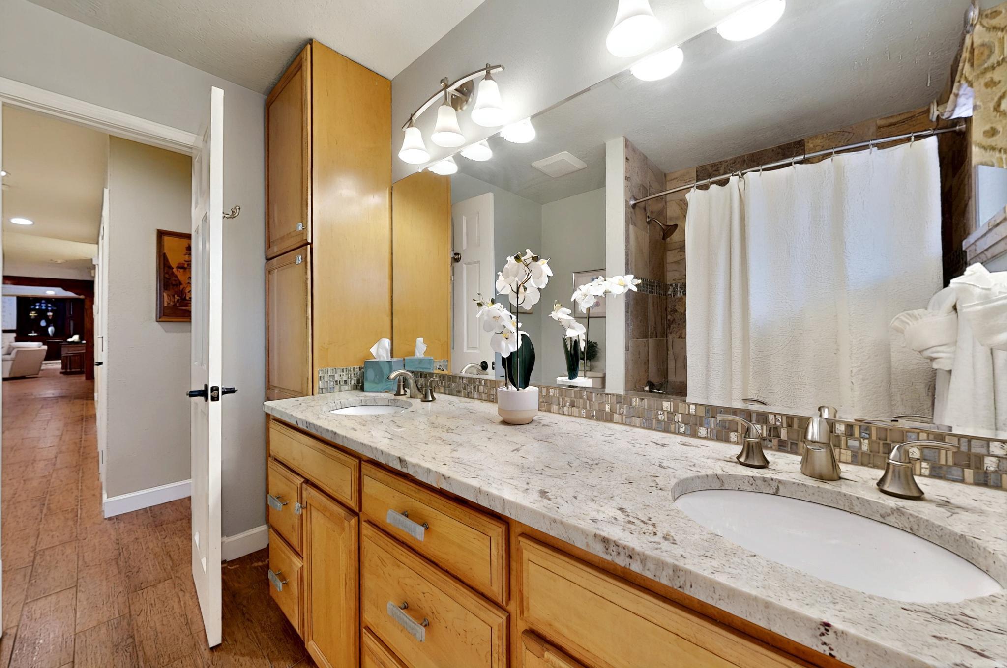7625 Arroyo Del Oso Avenue, Albuquerque, New Mexico image 31