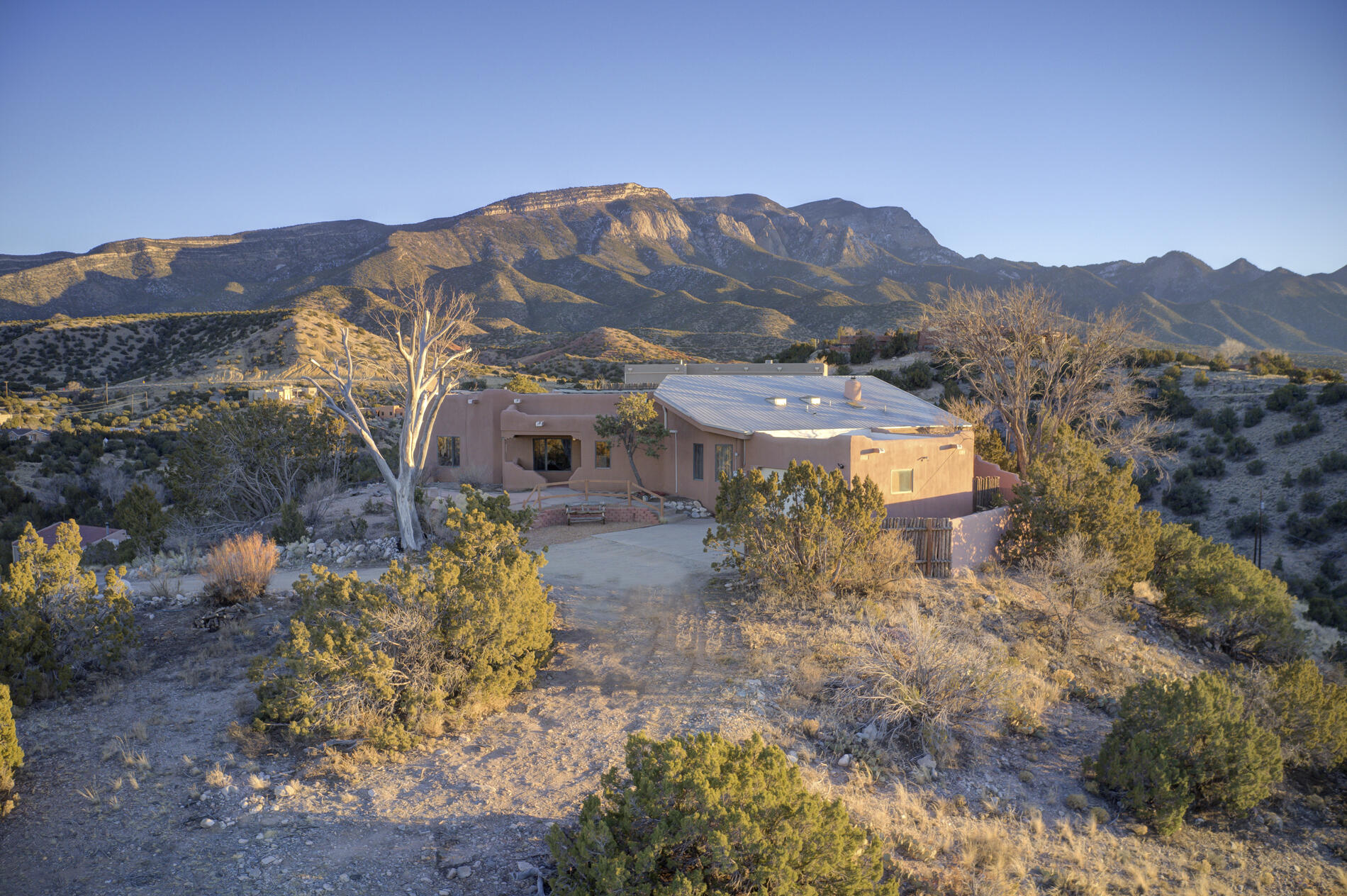 3 Jemez Road, Placitas, New Mexico image 3