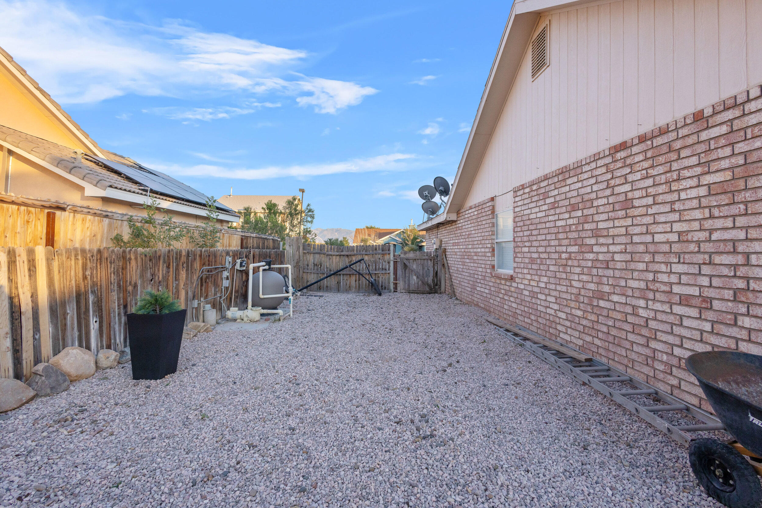 43 Juniper Avenue, Los Lunas, New Mexico image 27