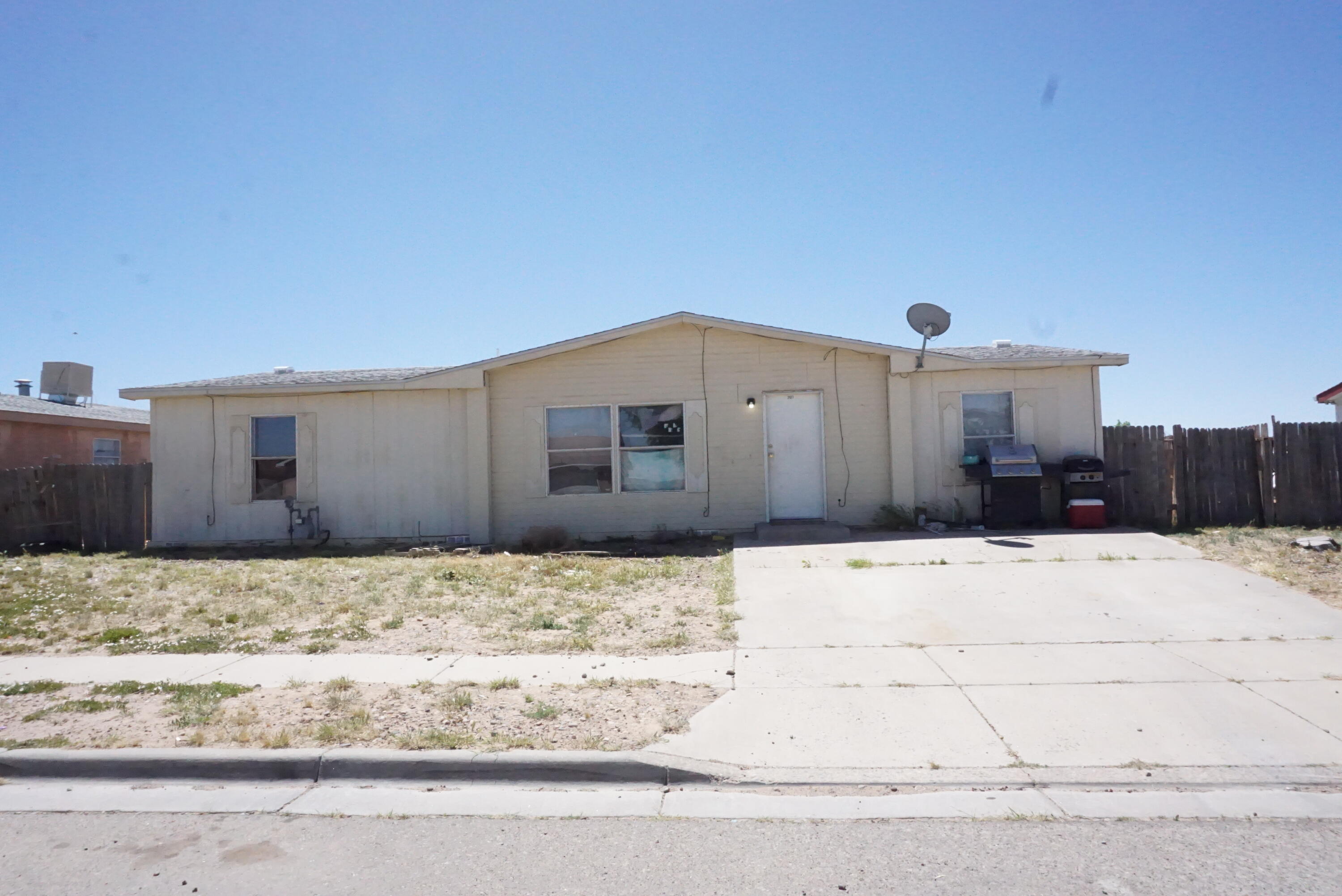 View Belen, NM 87002 mobile home