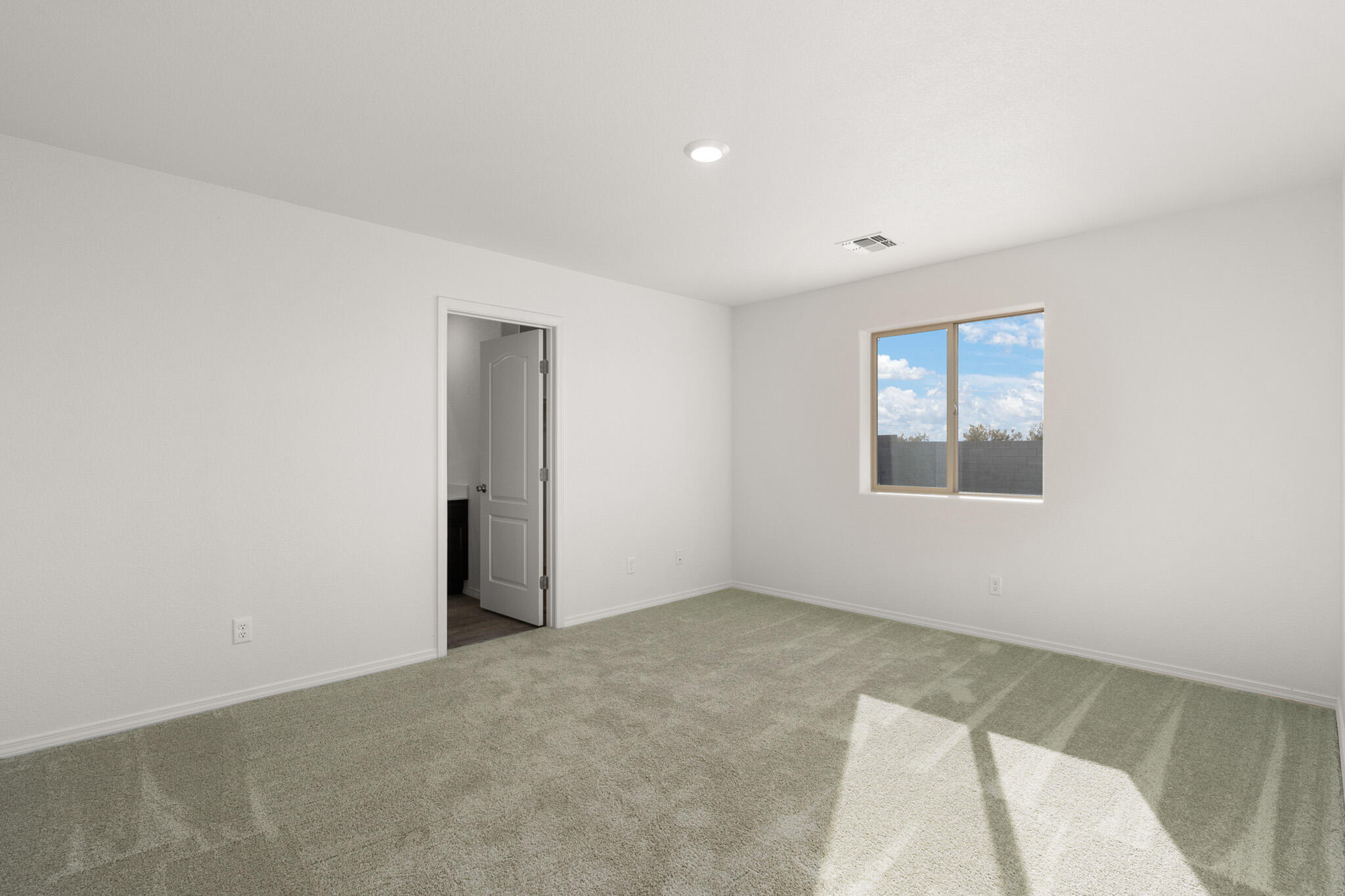 2502 Desi Loop, Belen, New Mexico image 19