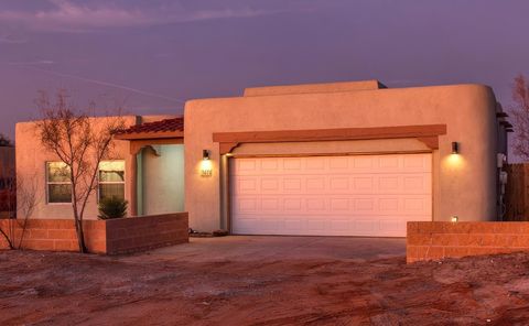 Photo of 1674 16th Avenue SE, Rio Rancho, NM 87124 (MLS # 1097188)