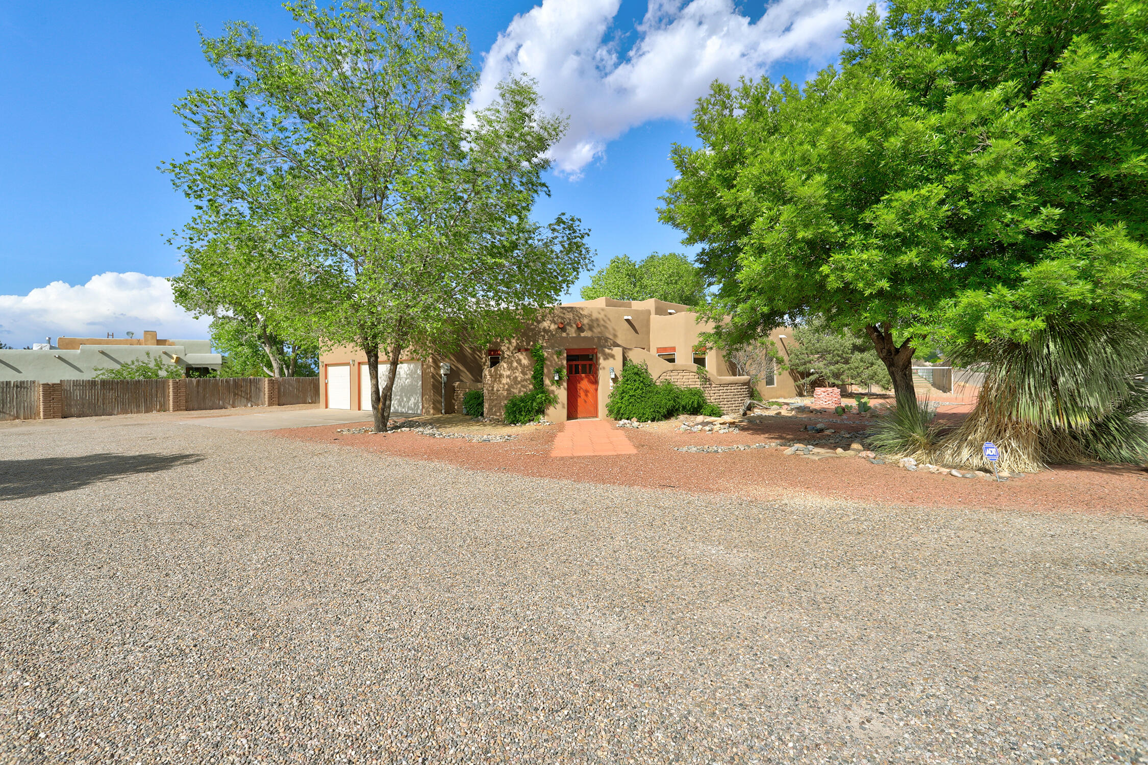 720 Sierra Vista Road, Corrales, New Mexico image 2