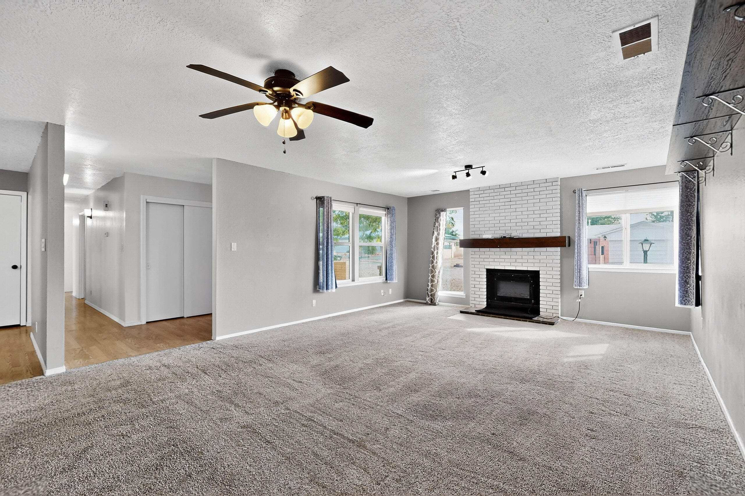 2110 Twisted Juniper Road, Rio Rancho, New Mexico image 5