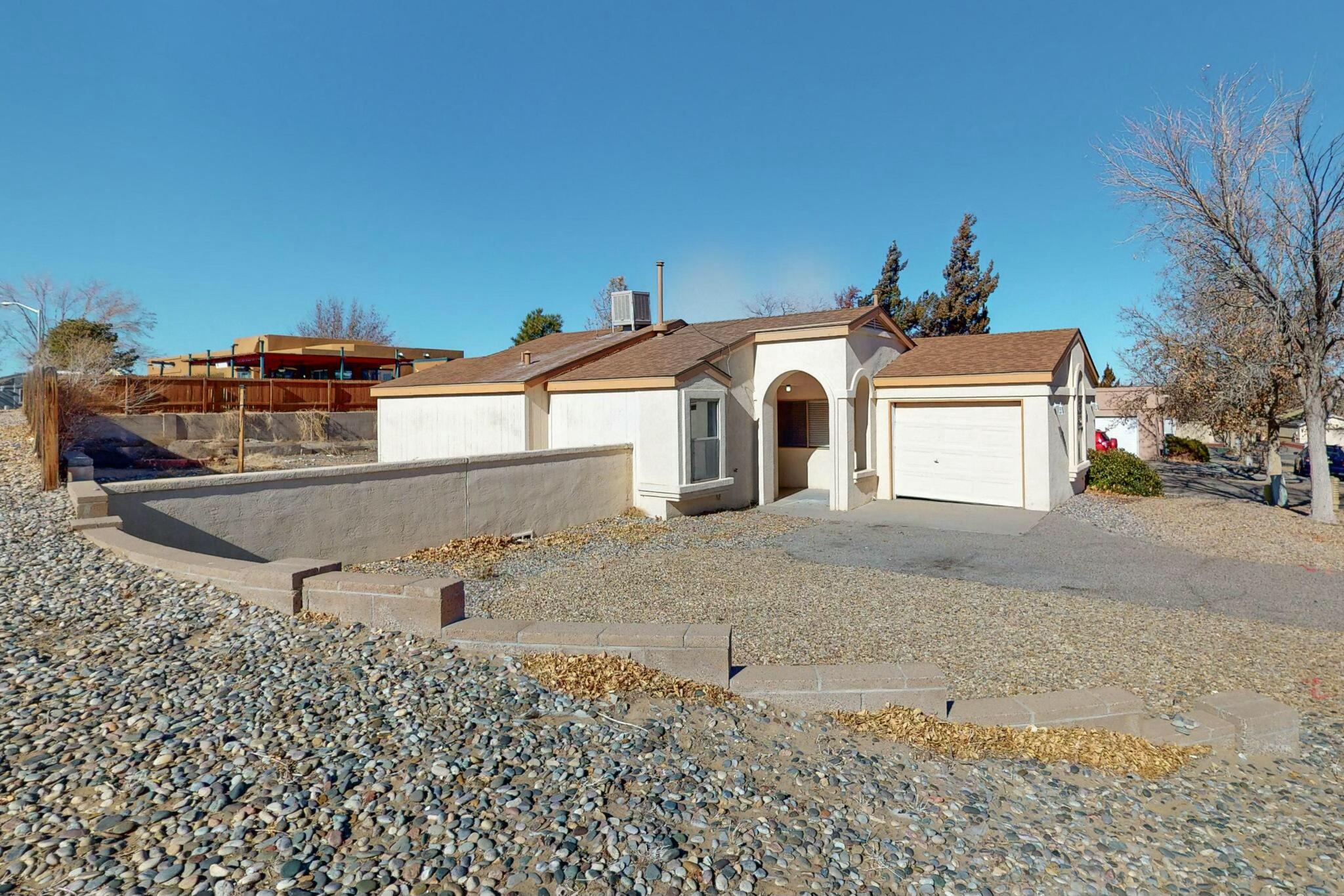 900 Charles Drive, Rio Rancho, New Mexico image 4