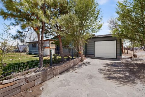 Photo of 1106 W Leonard Avenue, Estancia, NM 87016 (MLS # 1102113)