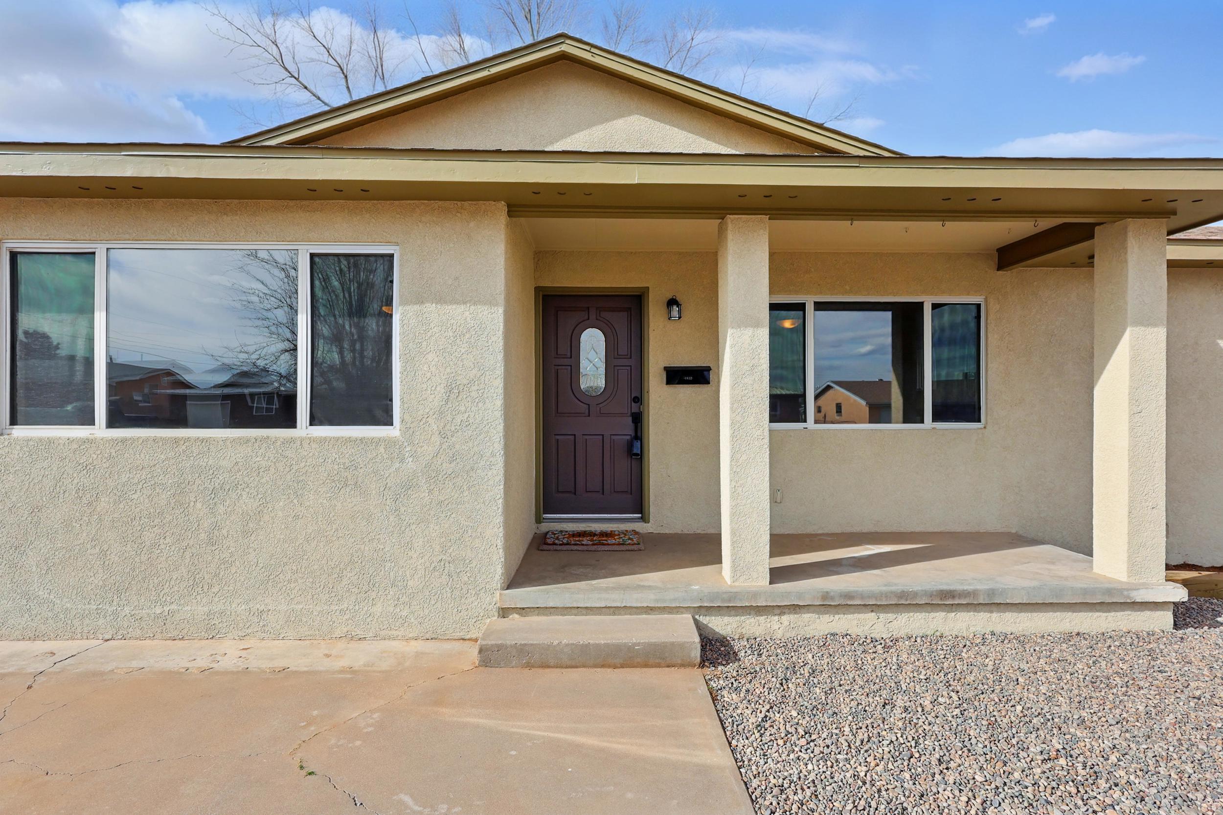 1612 Edith Drive, Belen, New Mexico image 2