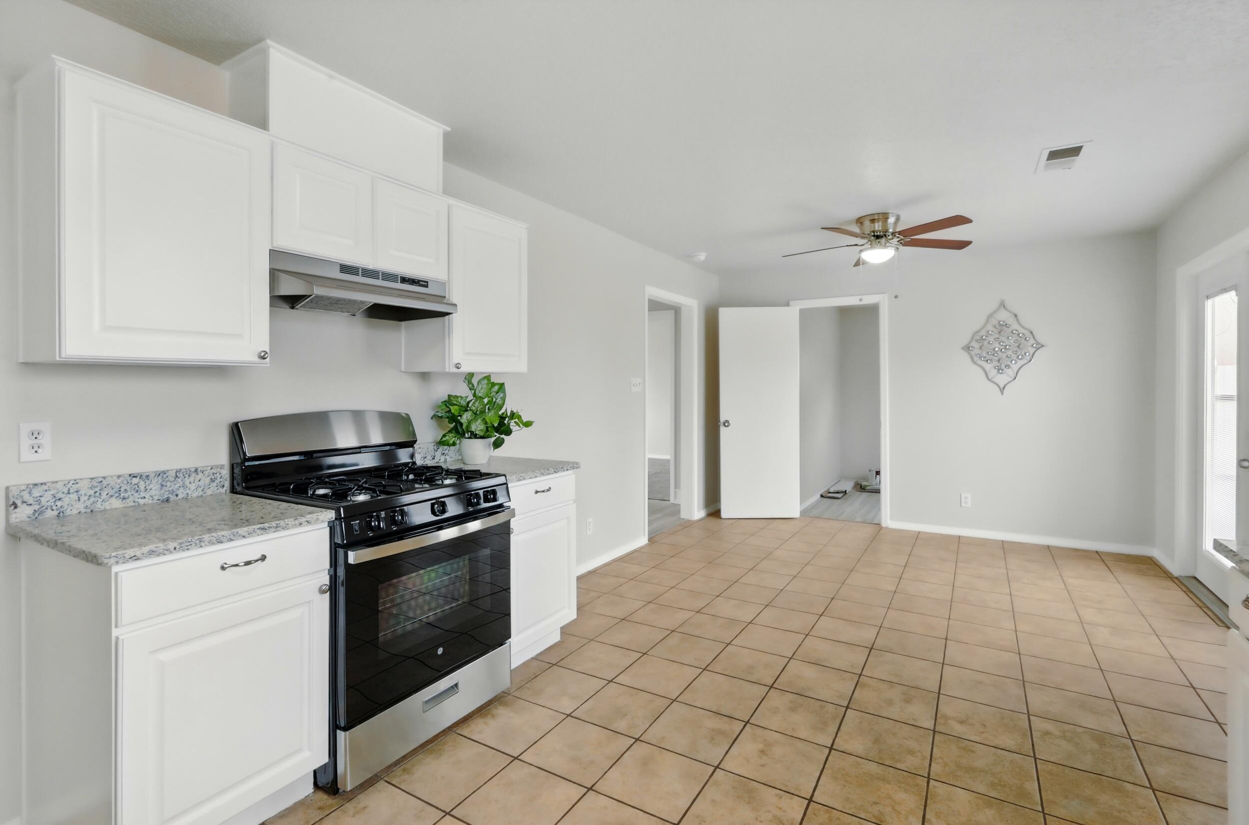 1612 Edith Drive, Belen, New Mexico image 6