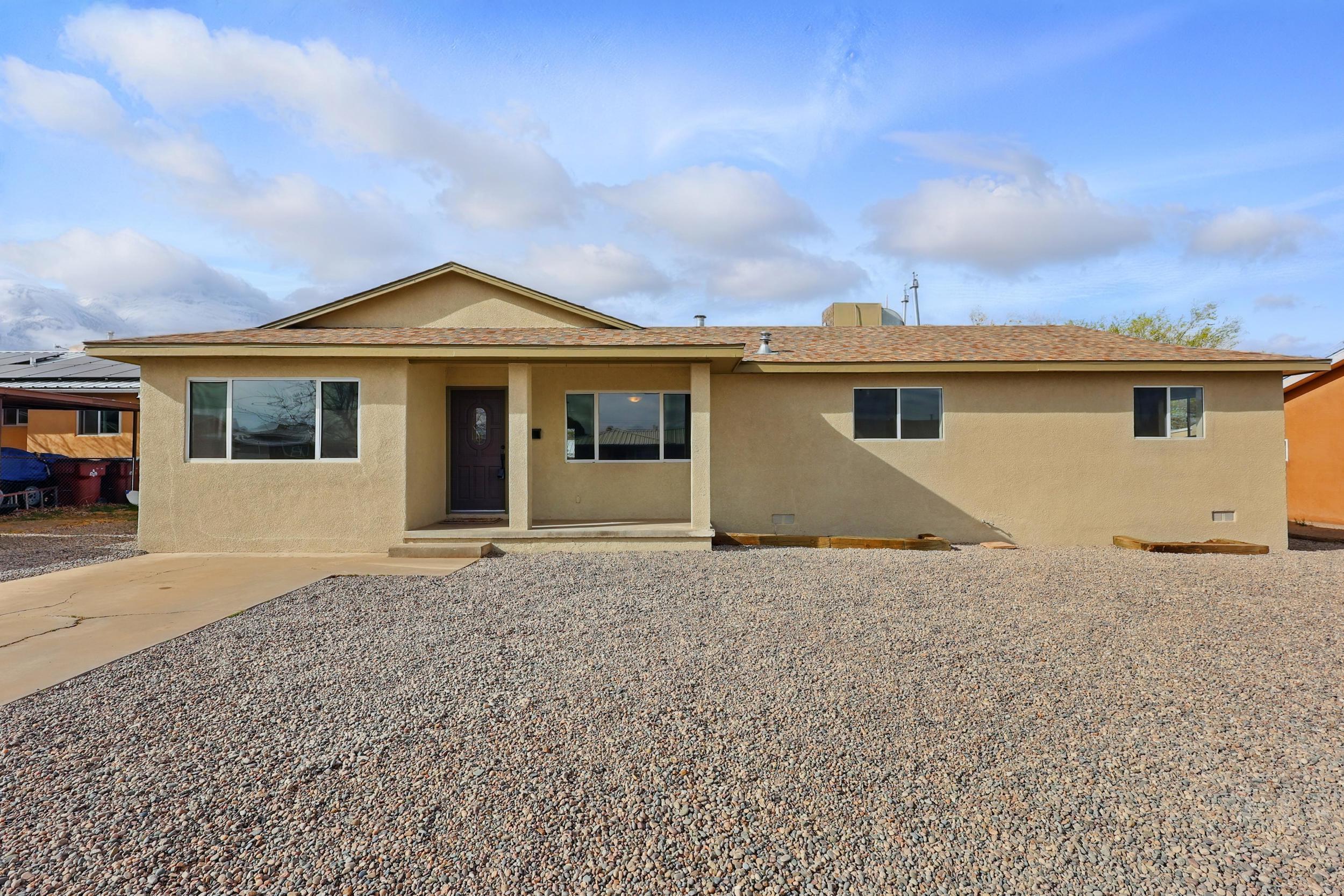 1612 Edith Drive, Belen, New Mexico image 1