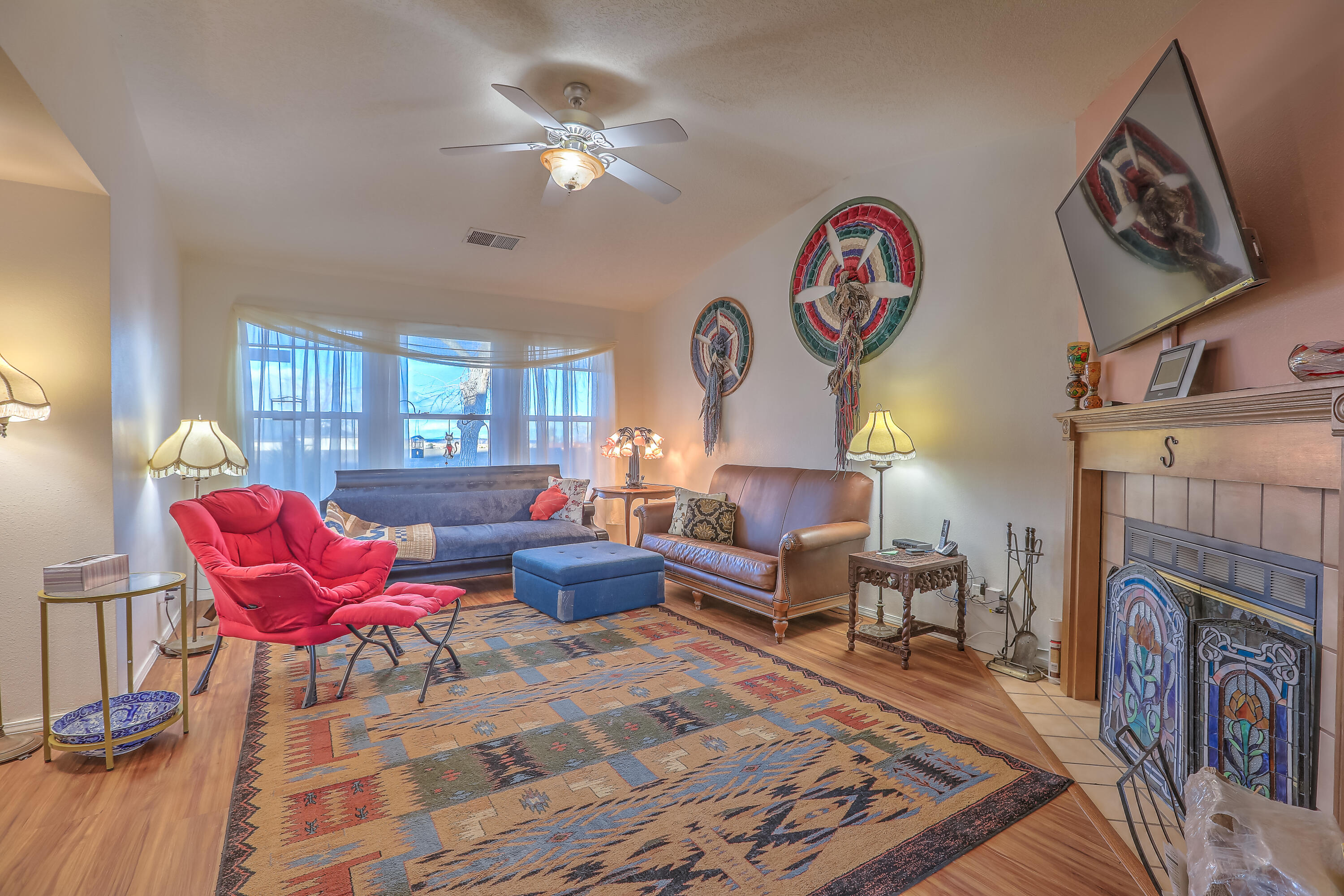 6841 Augusta Hills Drive NE