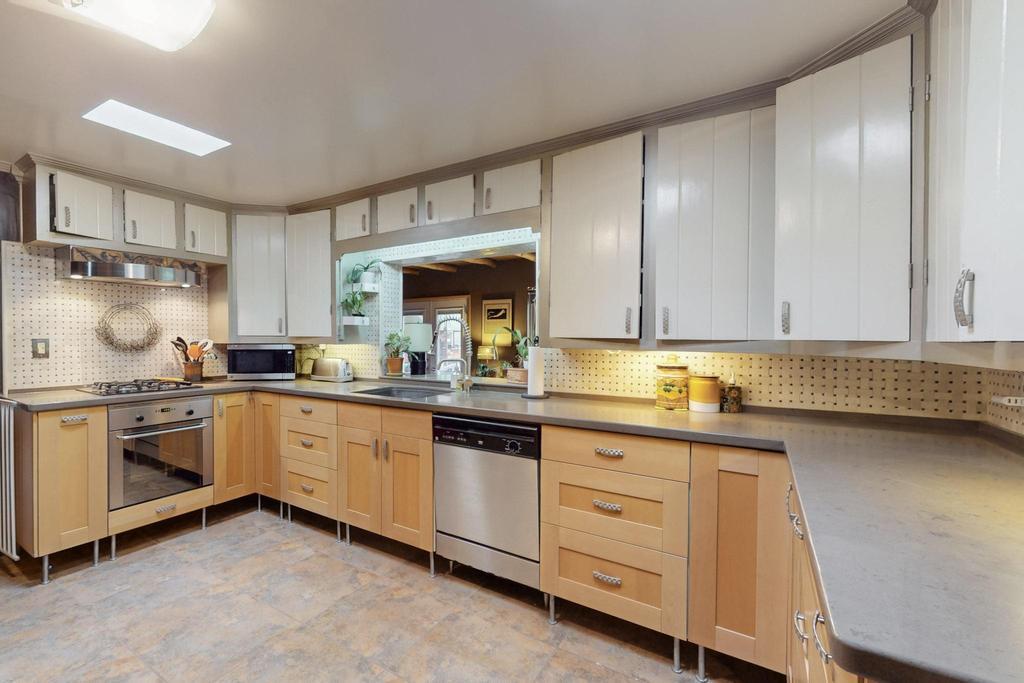 240 Pueblo Solano Road, Albuquerque, New Mexico image 10