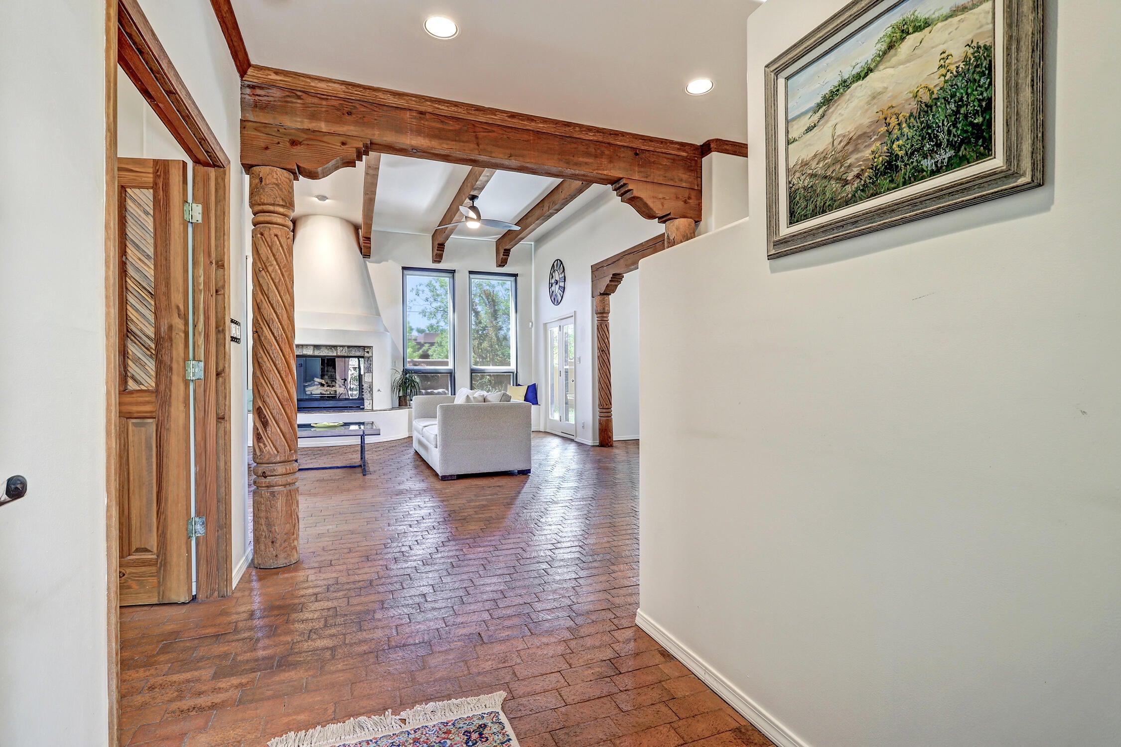 3004 Calle De Alamo NW