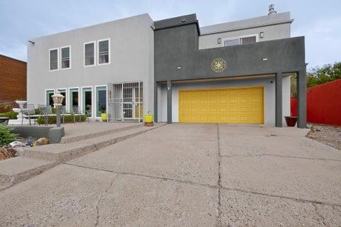 Homes For Sale - 1124 Turner Drive<br/> Albuquerque, NM 87123