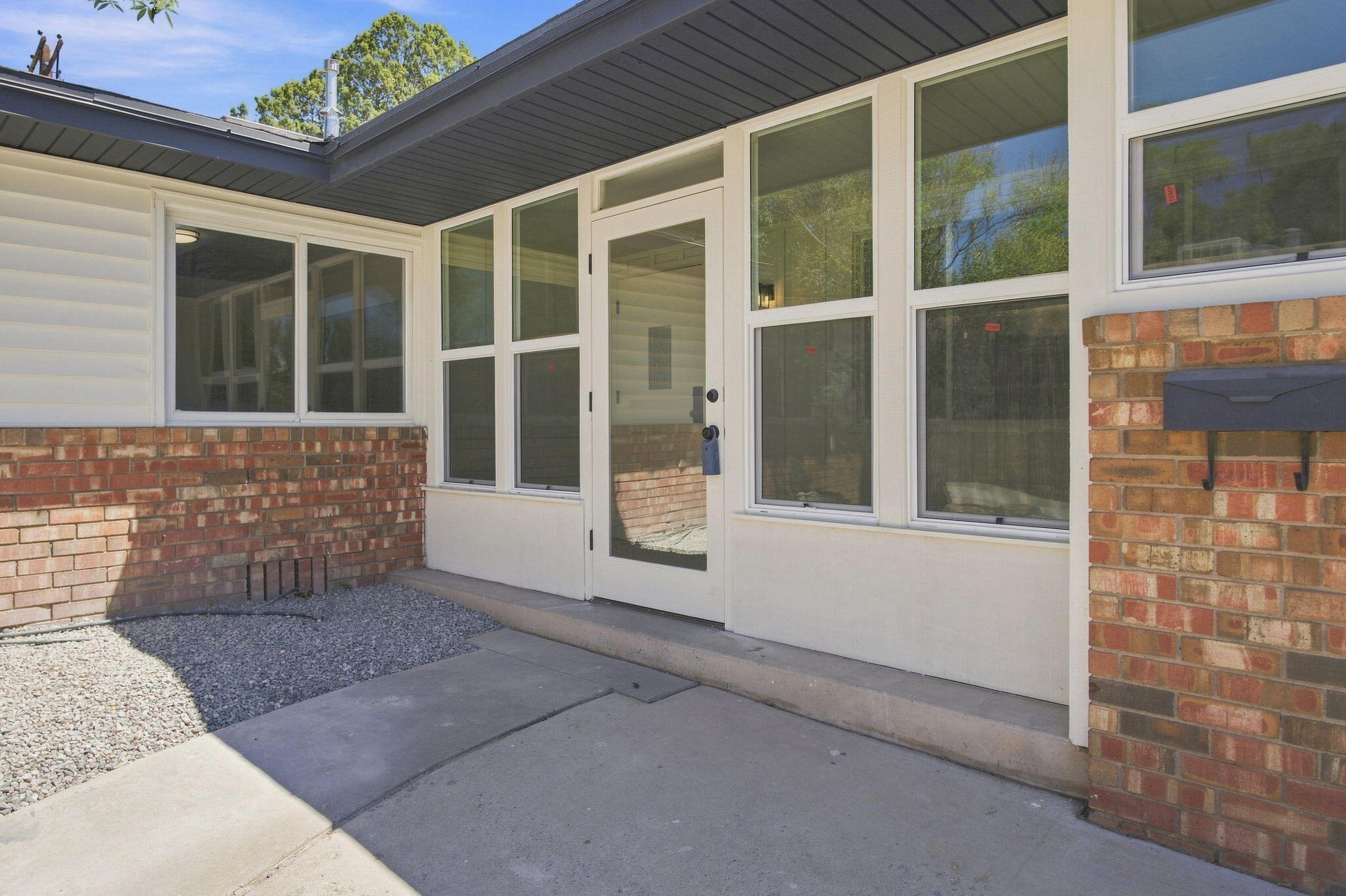 1508 Rita Drive NE