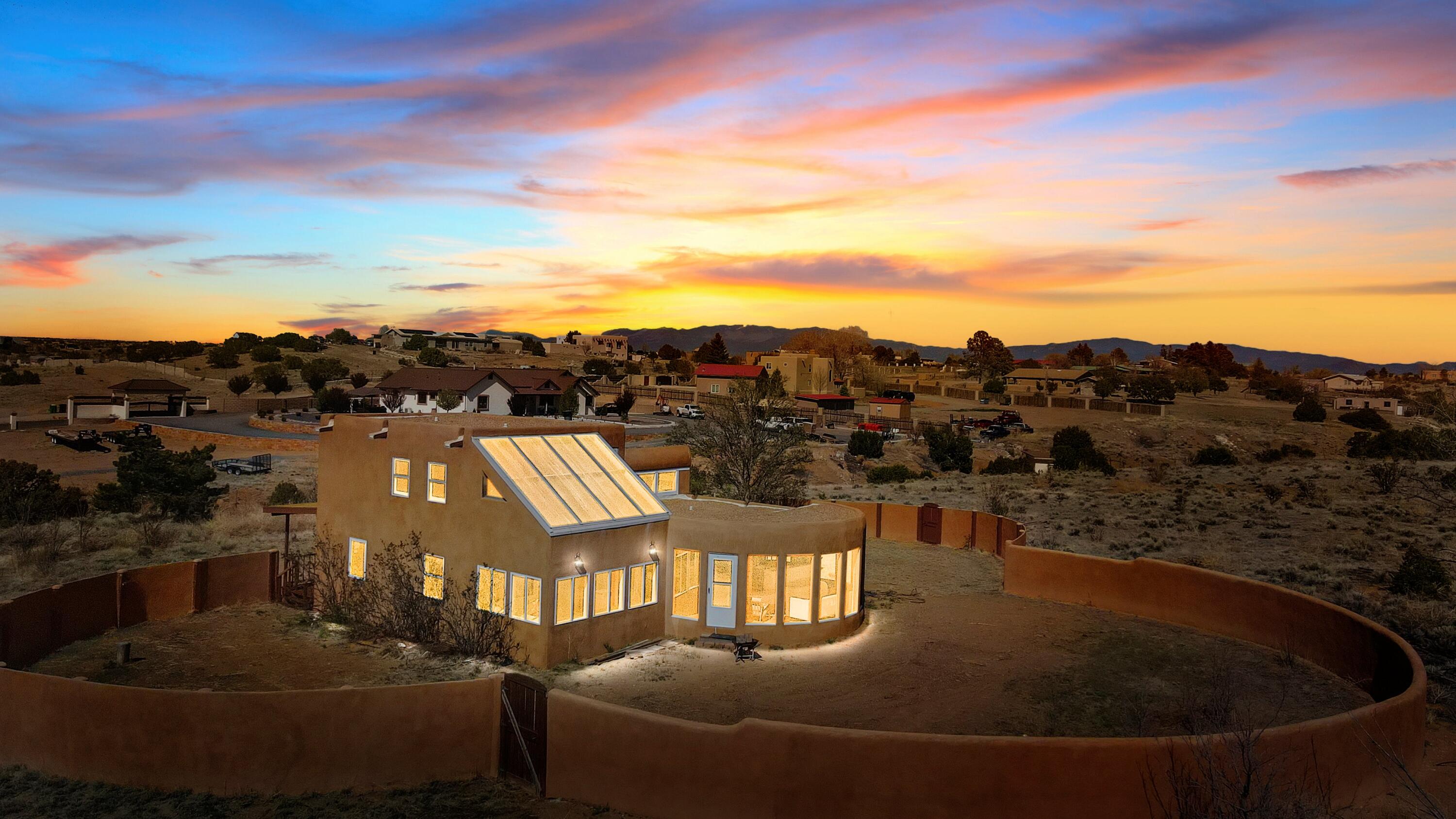 110 Calle Debra, Santa Fe, New Mexico image 1